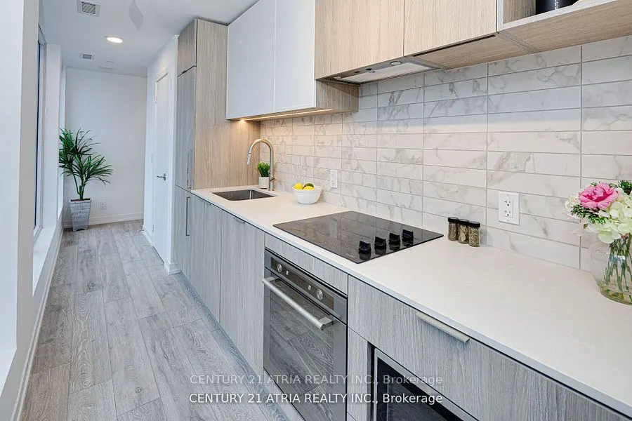 2020 Bathurst Street, #1820