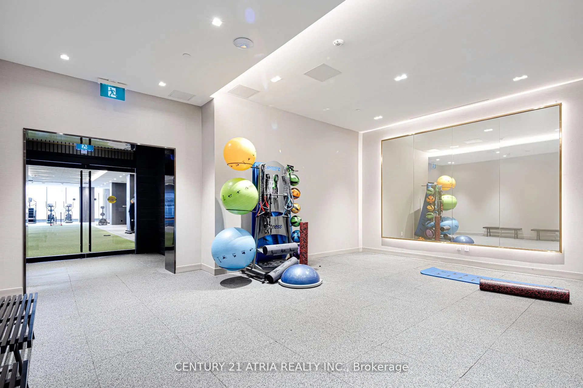 319 Jarvis Street, #2515
