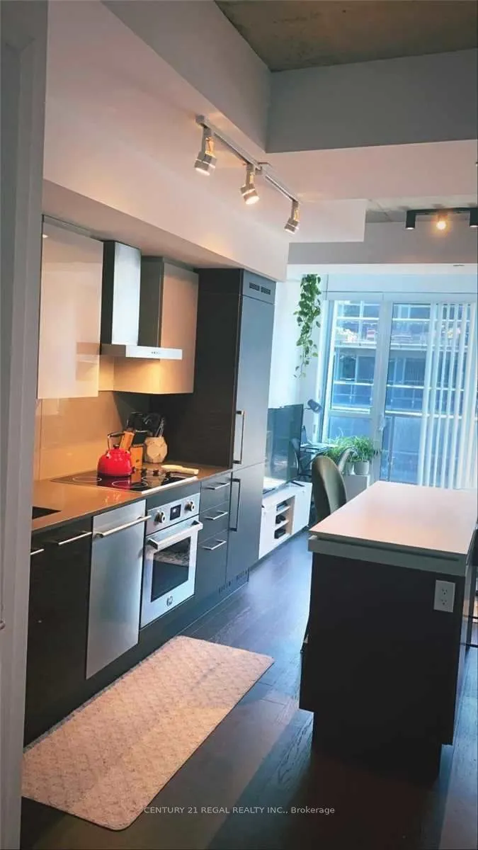1030 King Street W, #Lph-16