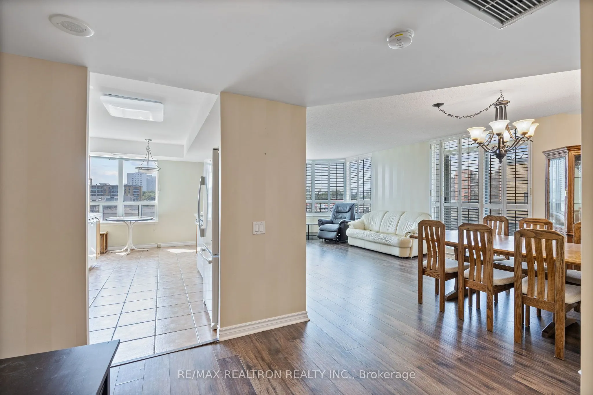 8 Covington Road, #504