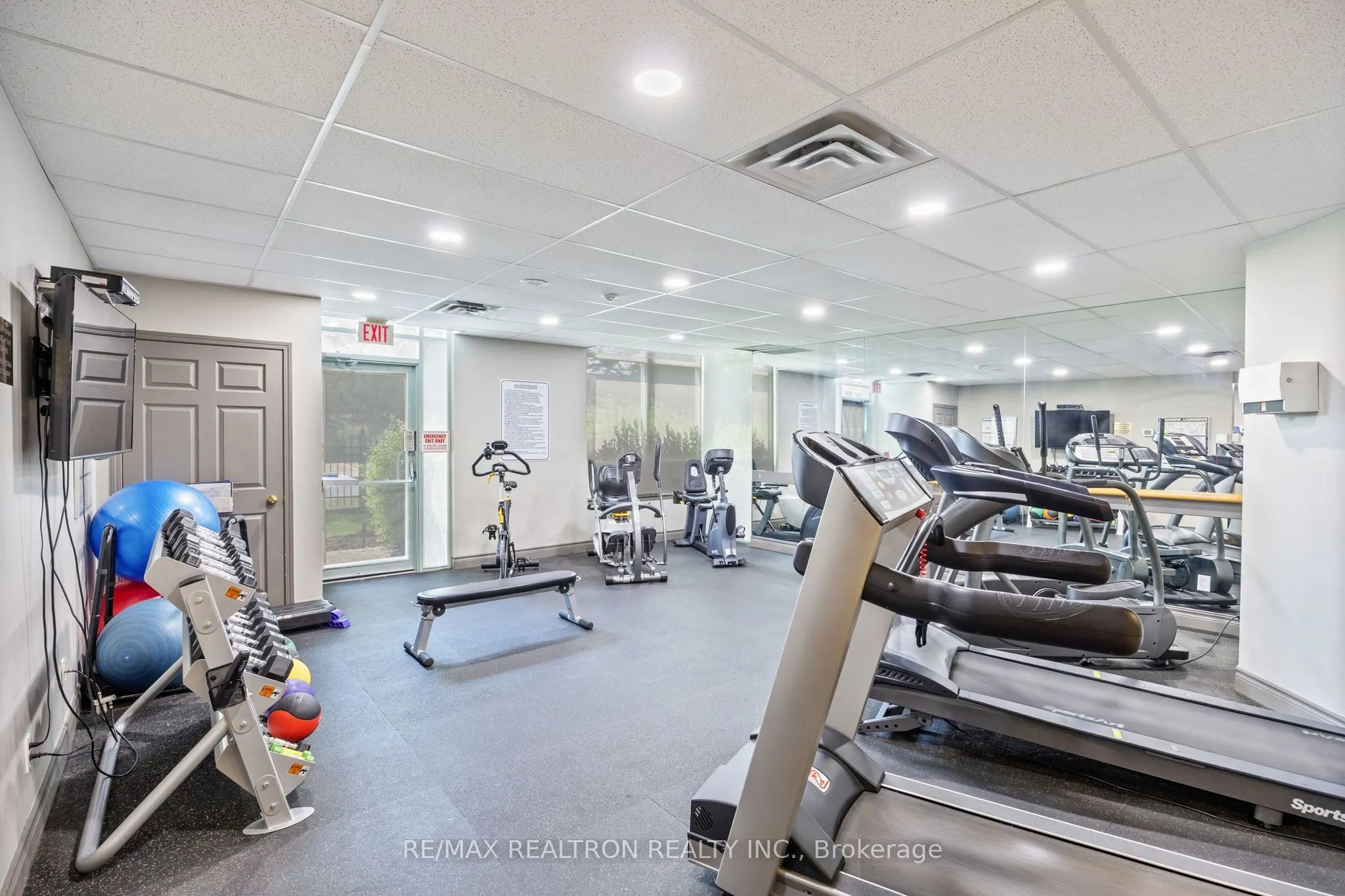 8 Covington Road, #504