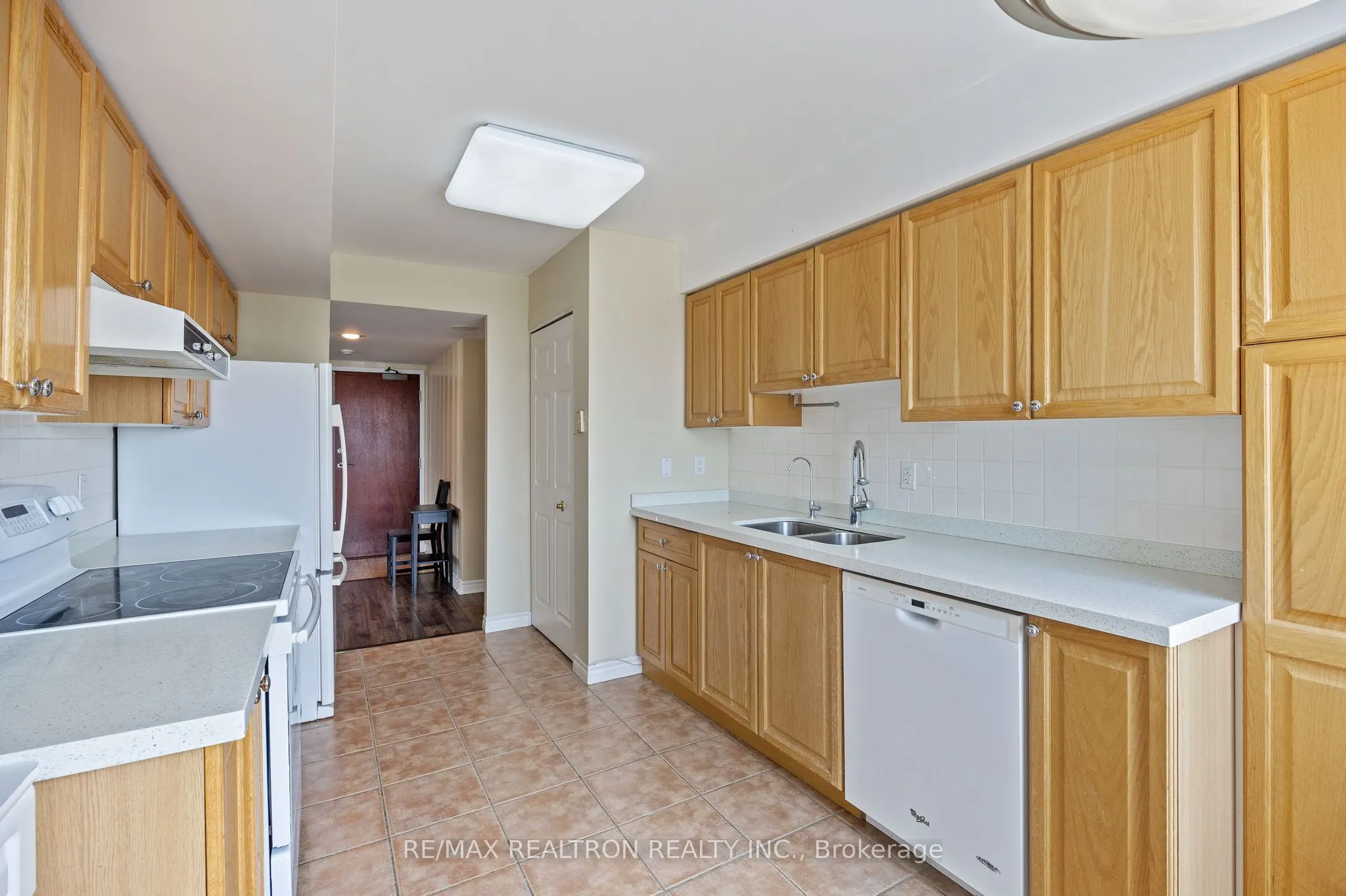 8 Covington Road, #504