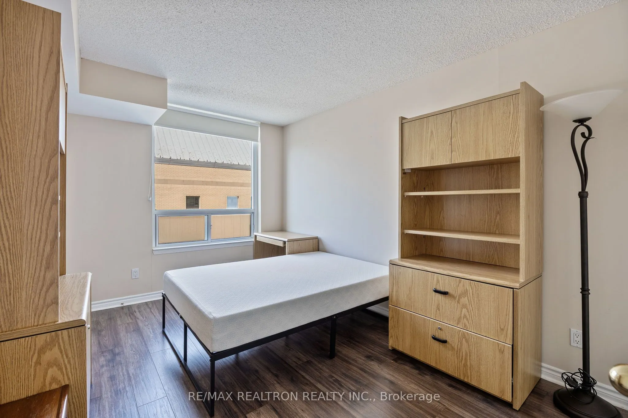 8 Covington Road, #504
