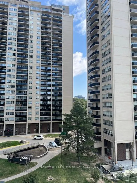310 Tweedsmuir Avenue, #507