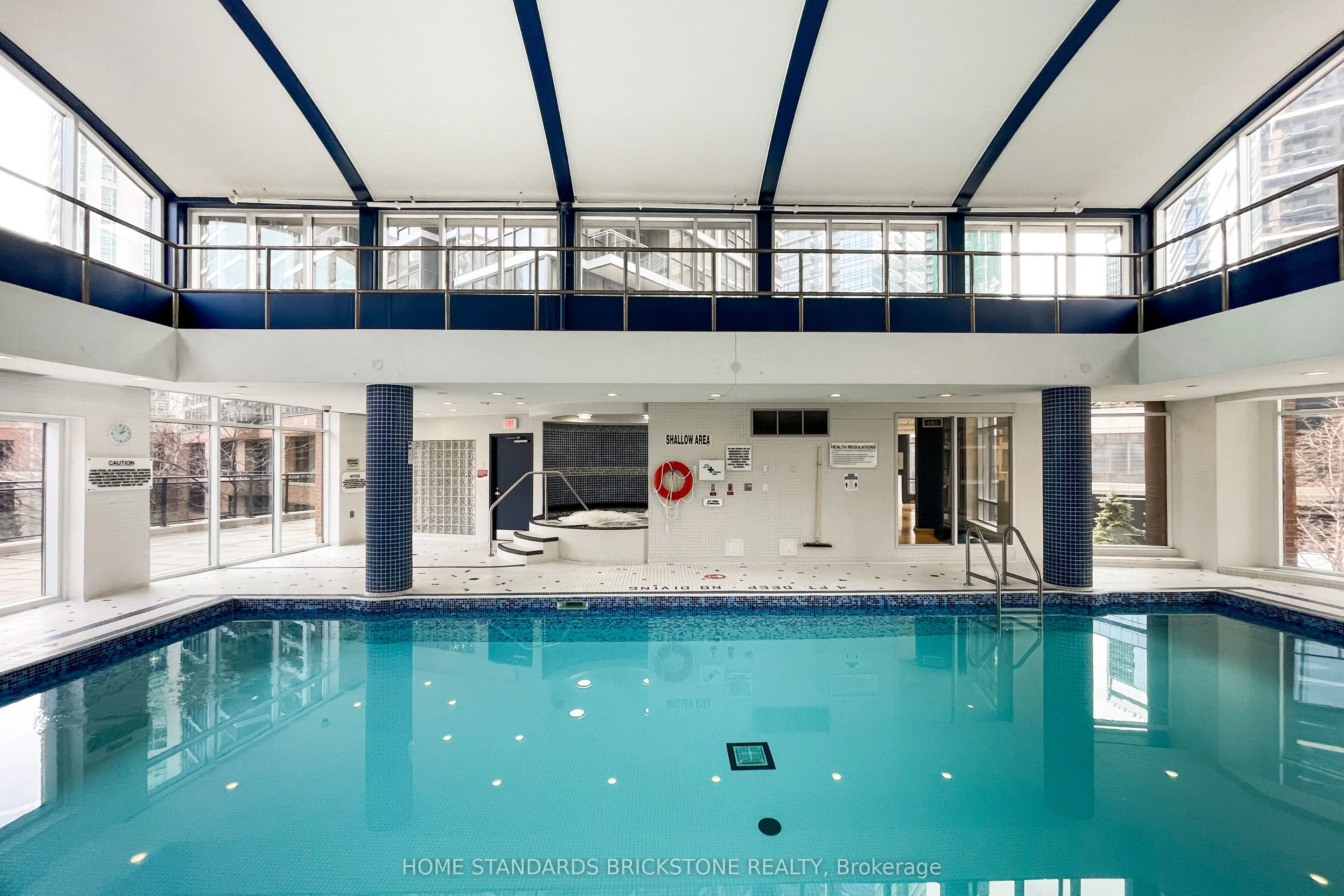 23 Sheppard Avenue E, #1601
