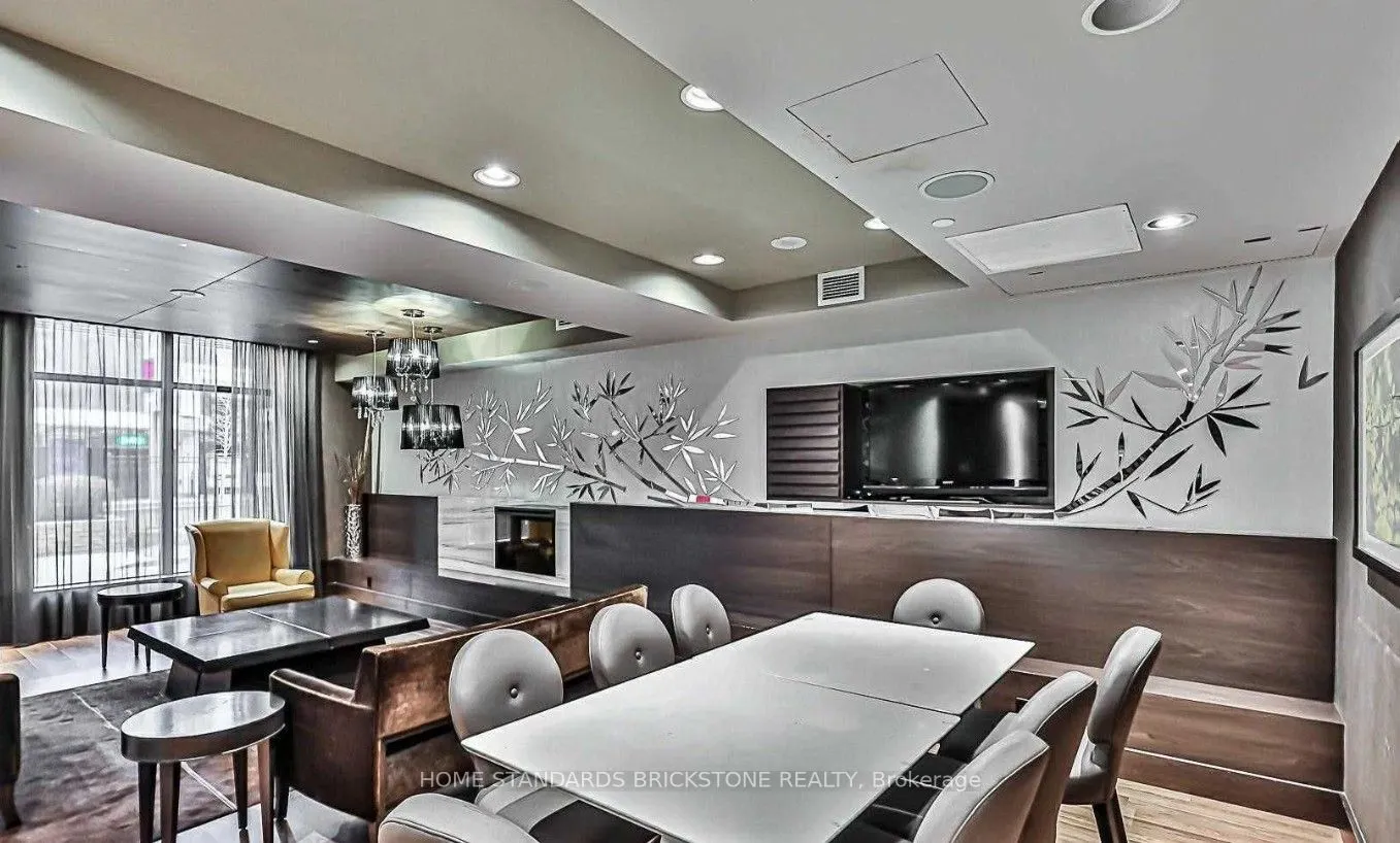 23 Sheppard Avenue E, #1601