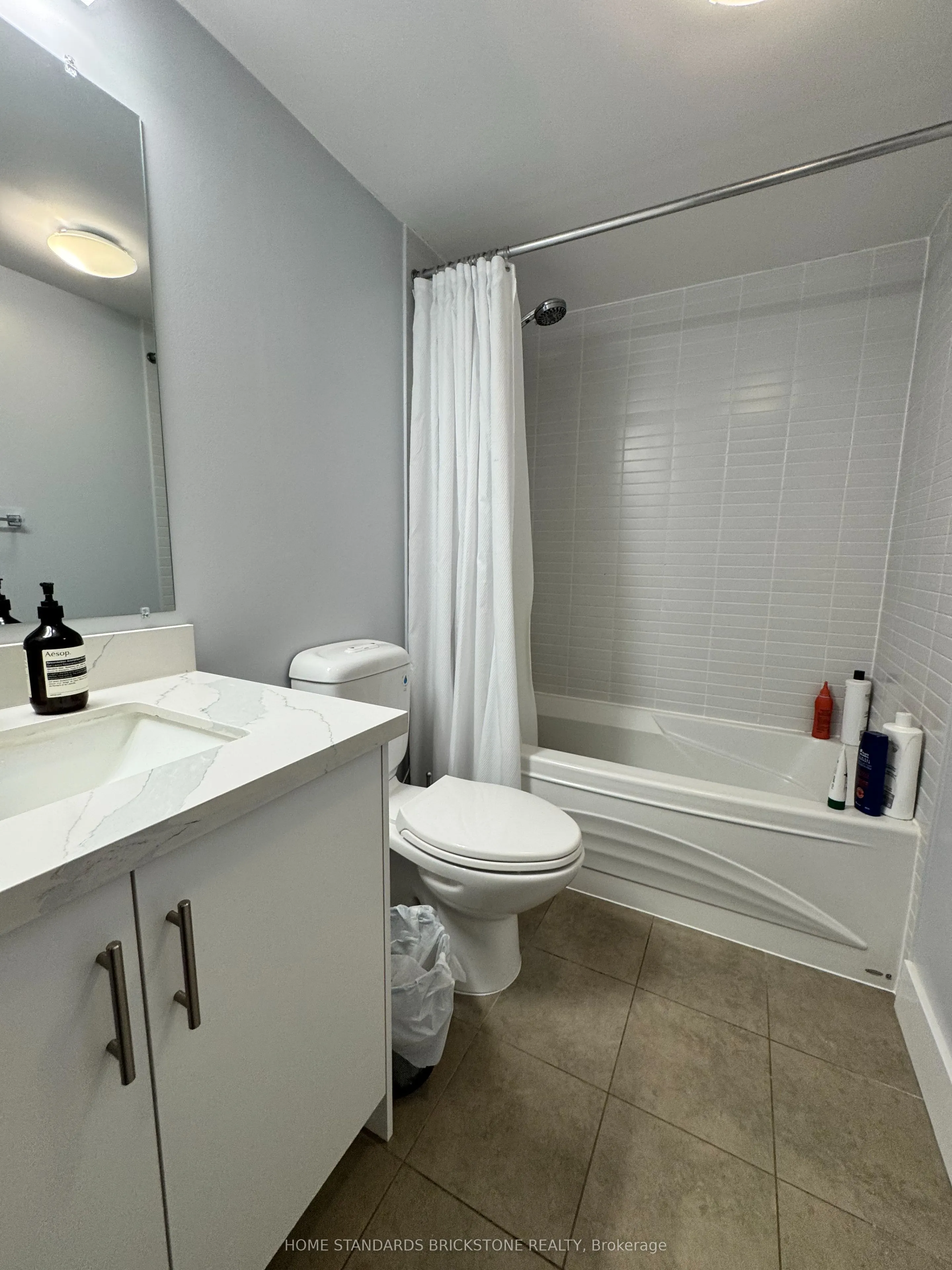 23 Sheppard Avenue E, #1601