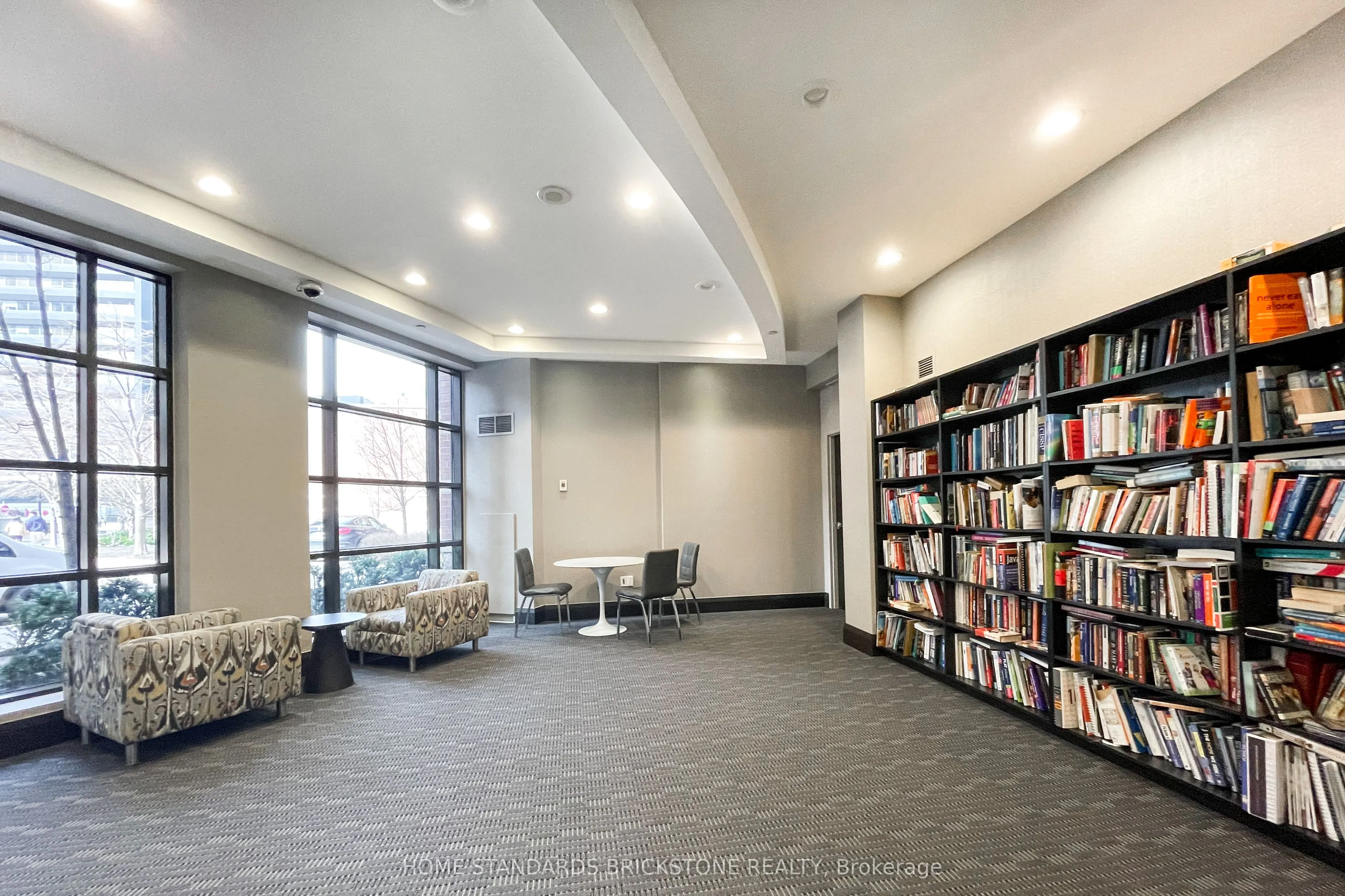 23 Sheppard Avenue E, #1601