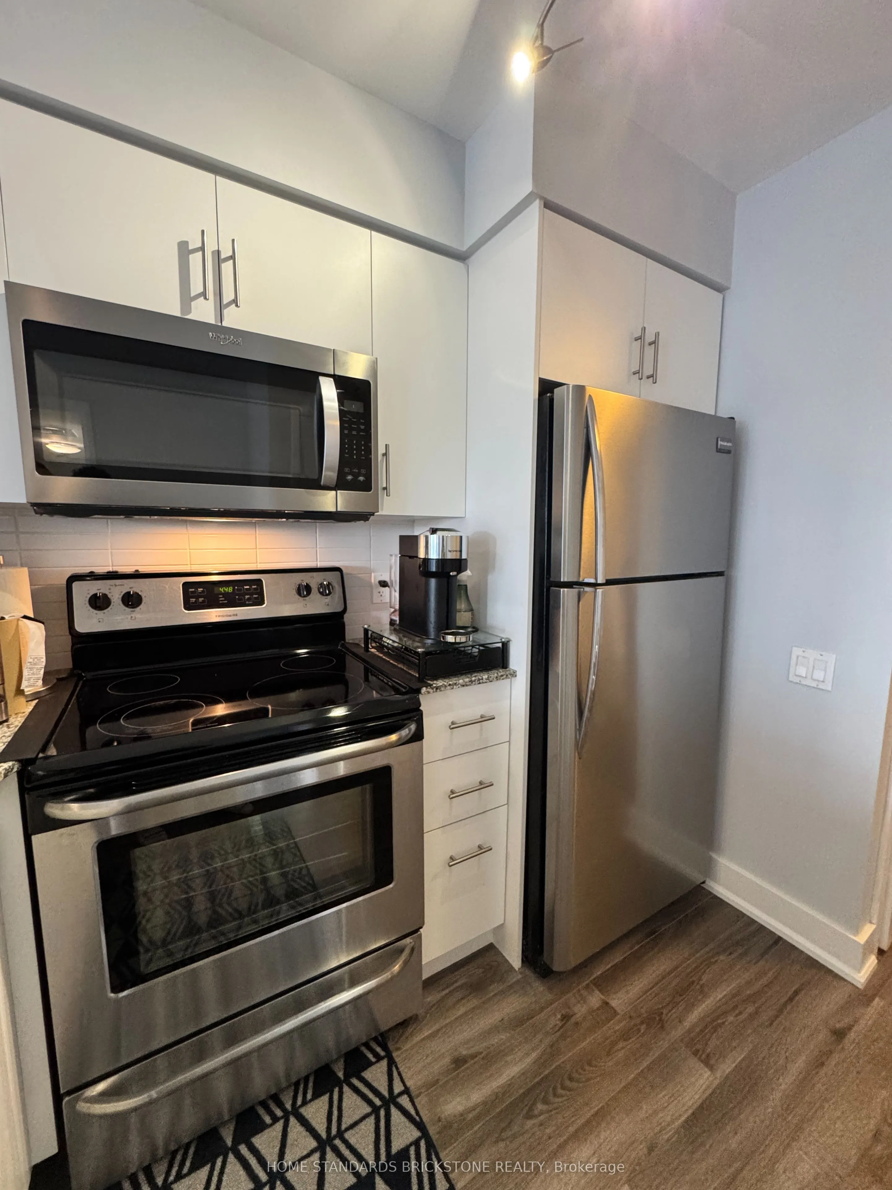 23 Sheppard Avenue E, #1601