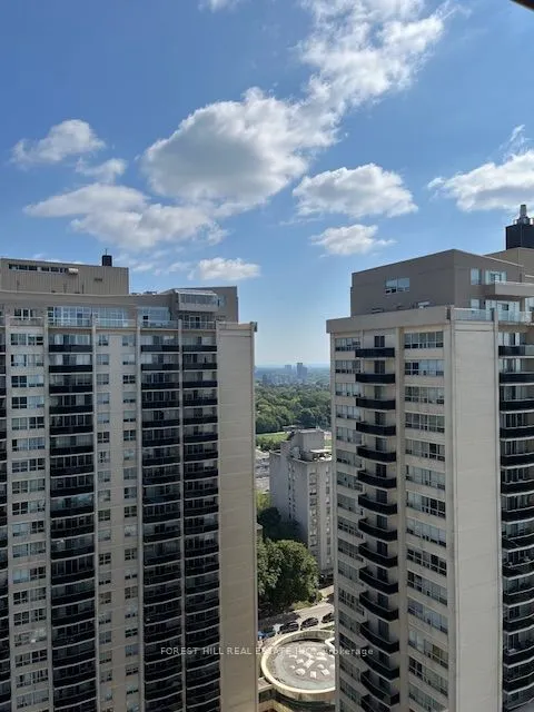 310 Tweedsmuir Avenue, #2203
