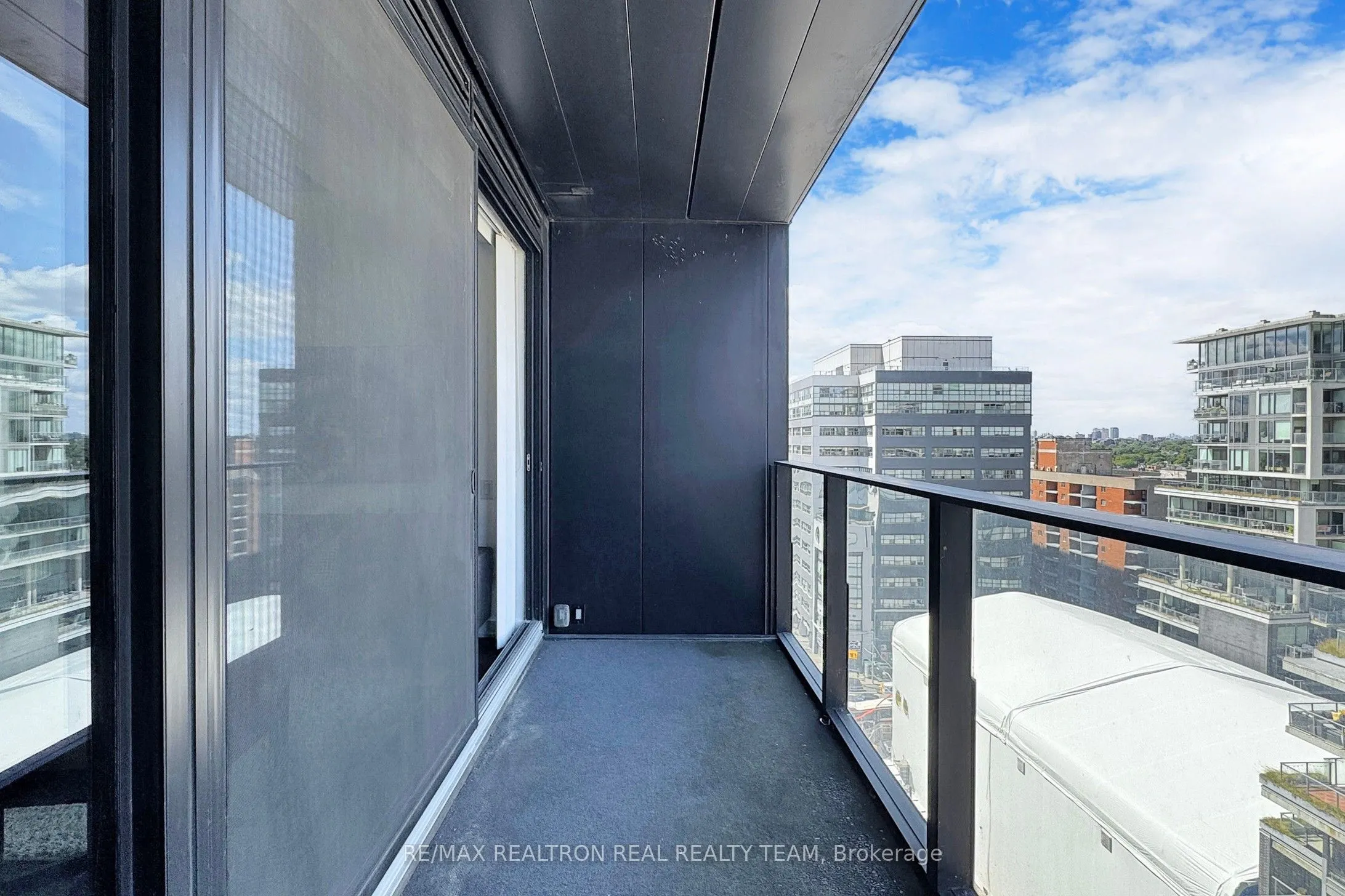 629 King Street W, ##1316