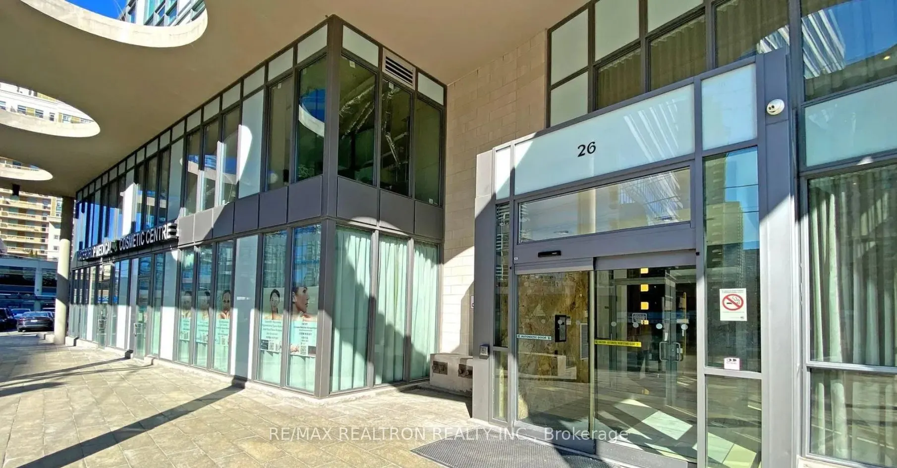 26 Norton Avenue, #1701