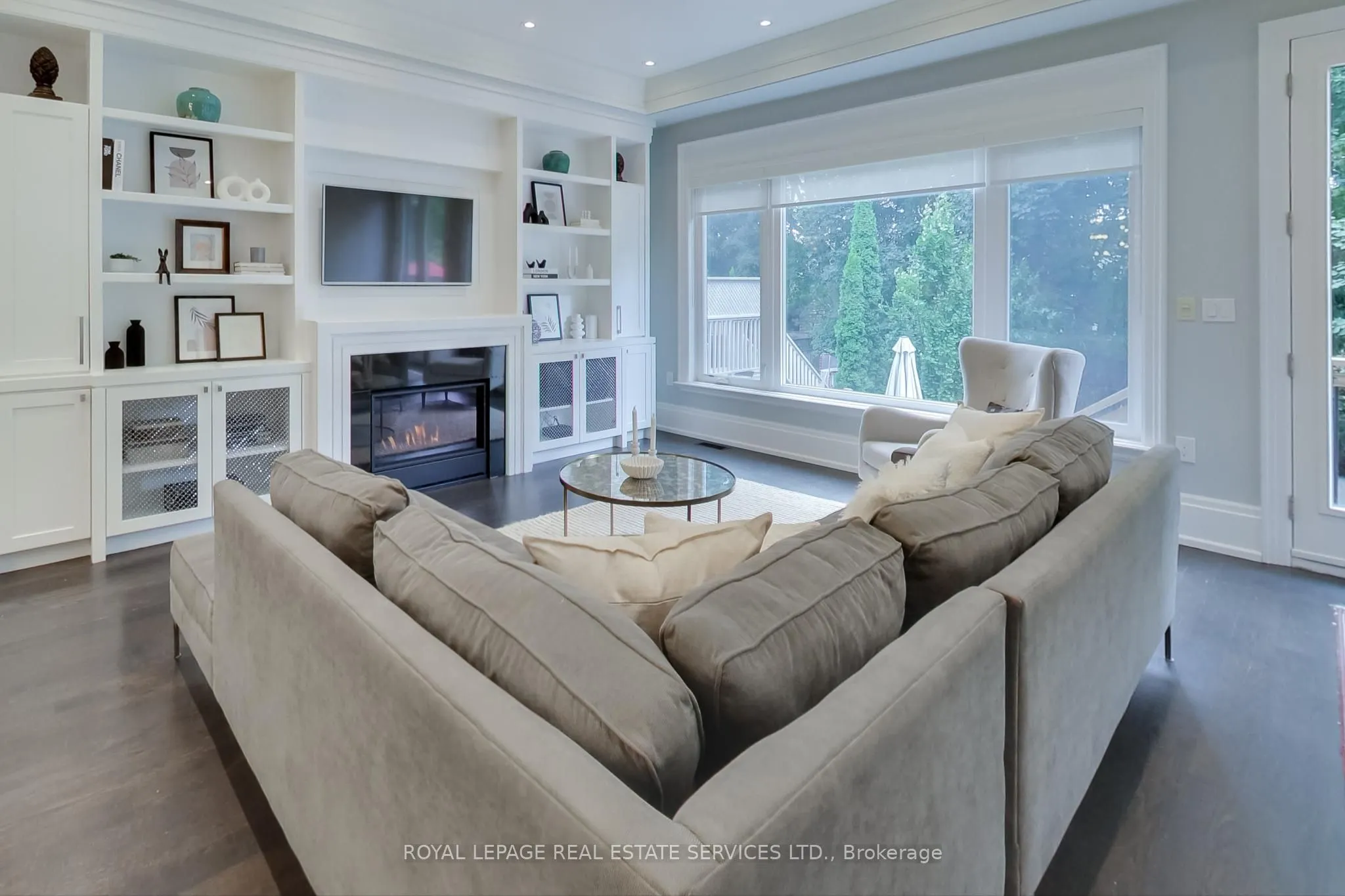 409 Deloraine Avenue