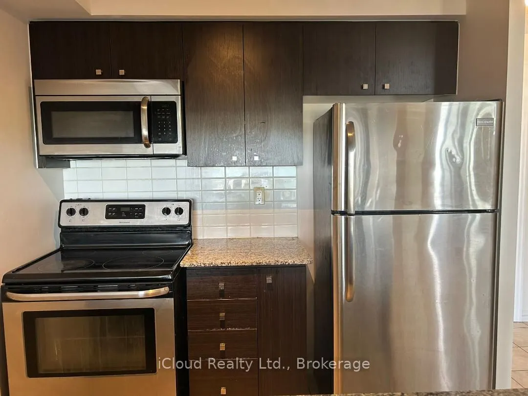 275 275 Yorkland Road W, #3105