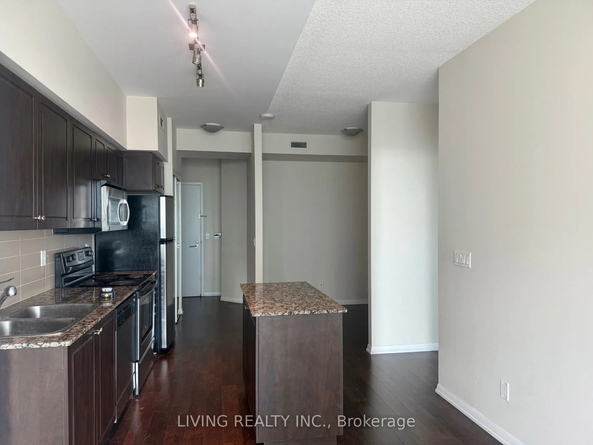 215 Fort York Boulevard, #2509