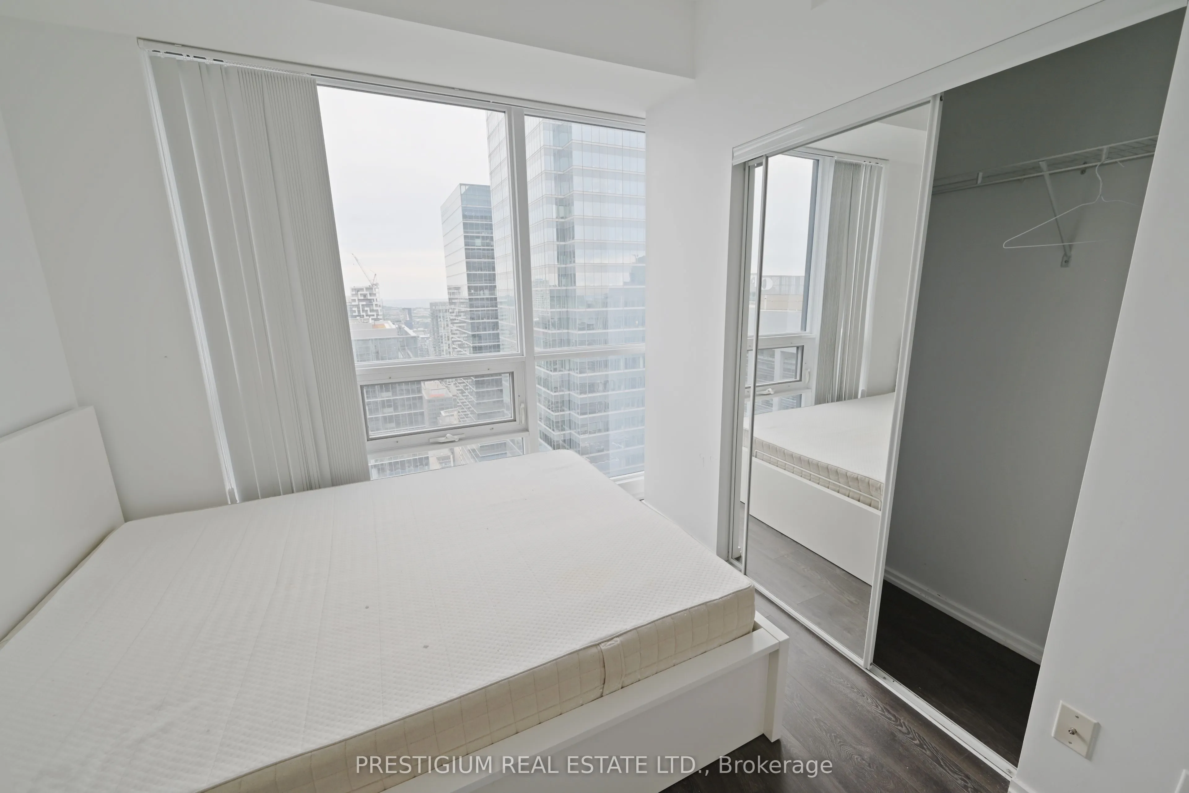 70 Temperance Street, #4906