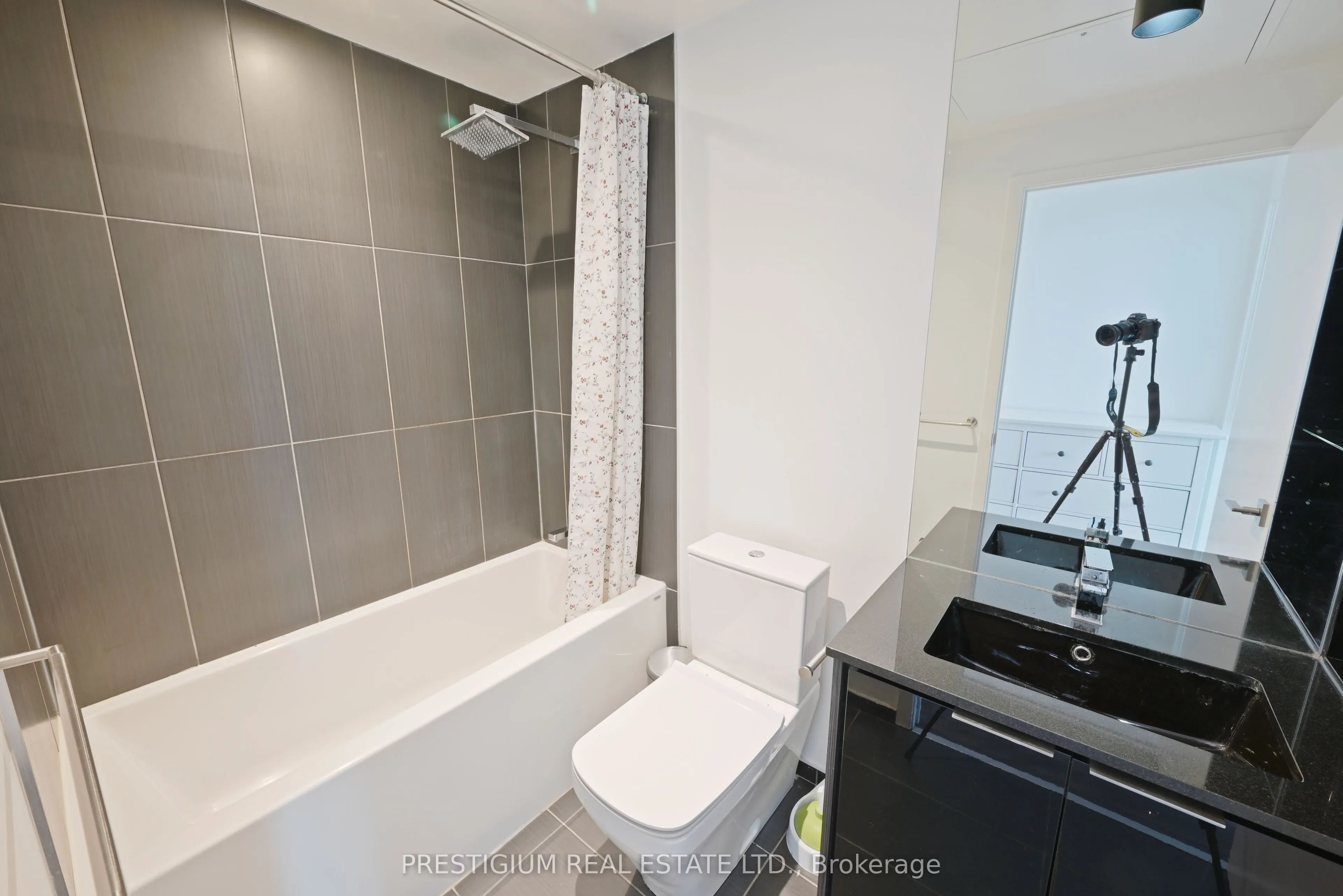 70 Temperance Street, #4906