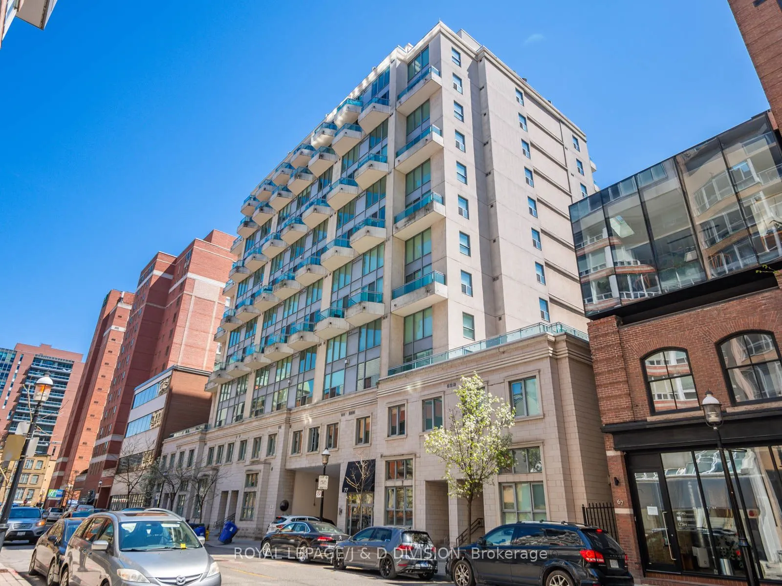 77 Lombard Street, #308