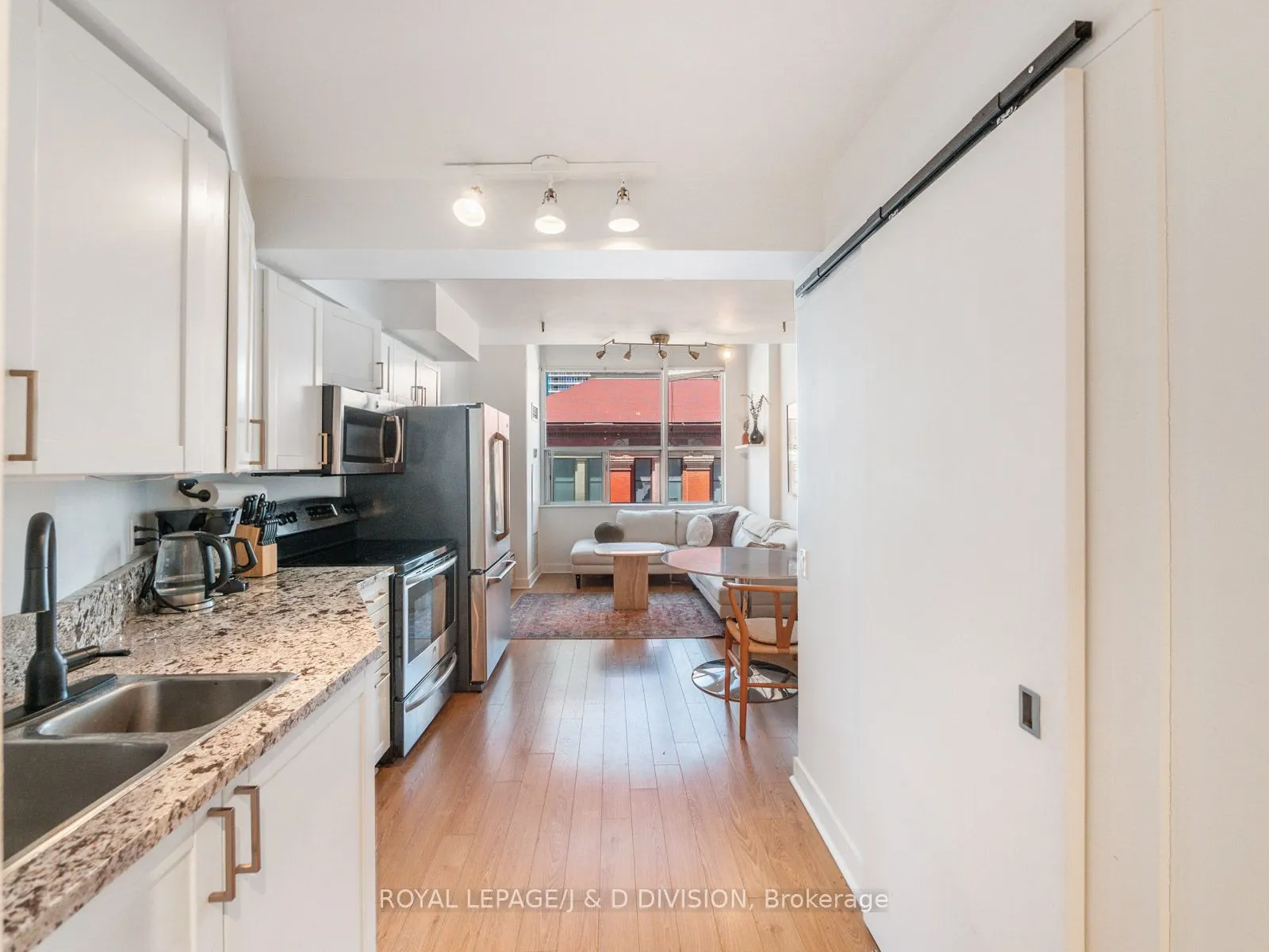 77 Lombard Street, #308