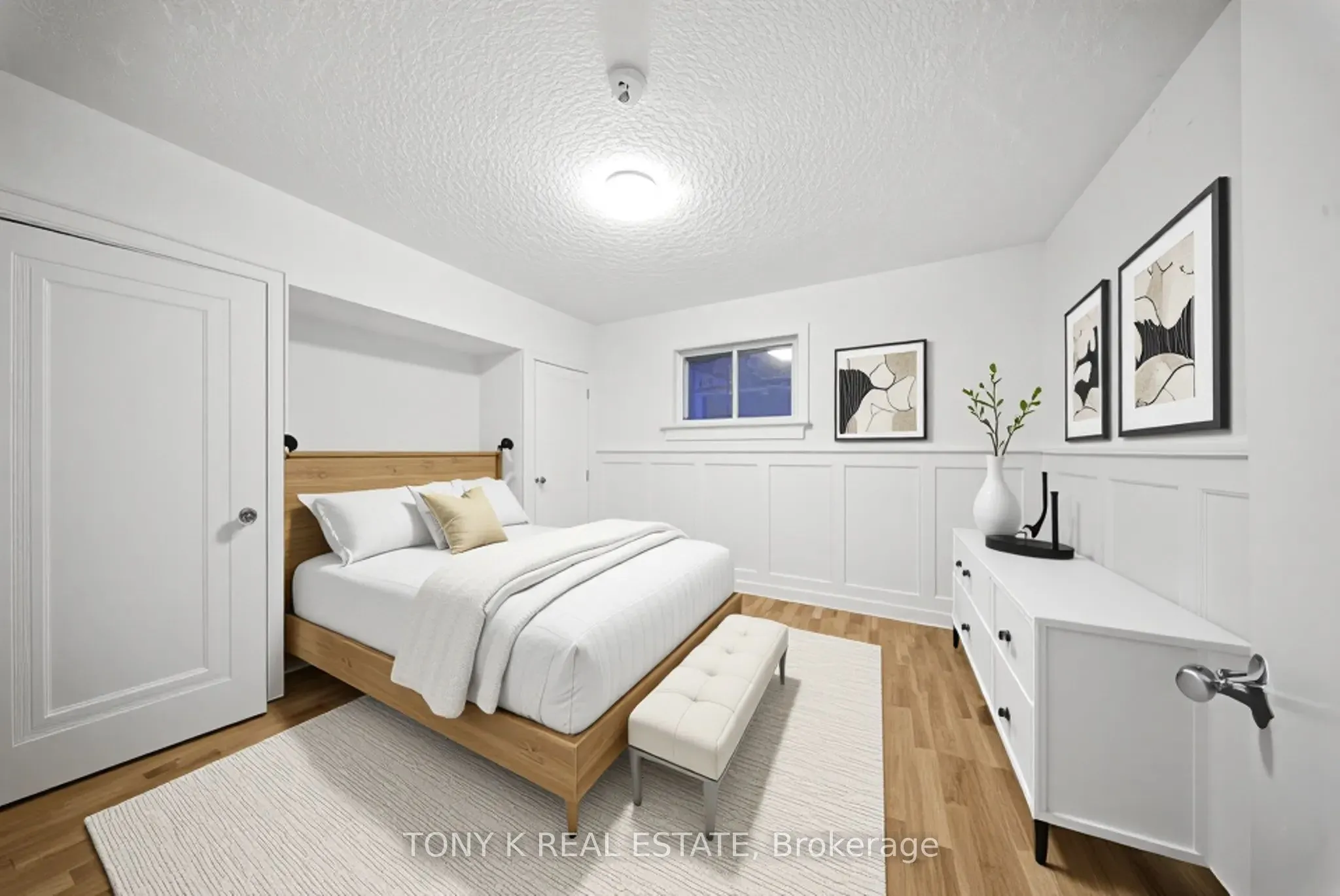 169 Lawrence Avenue W, #Main