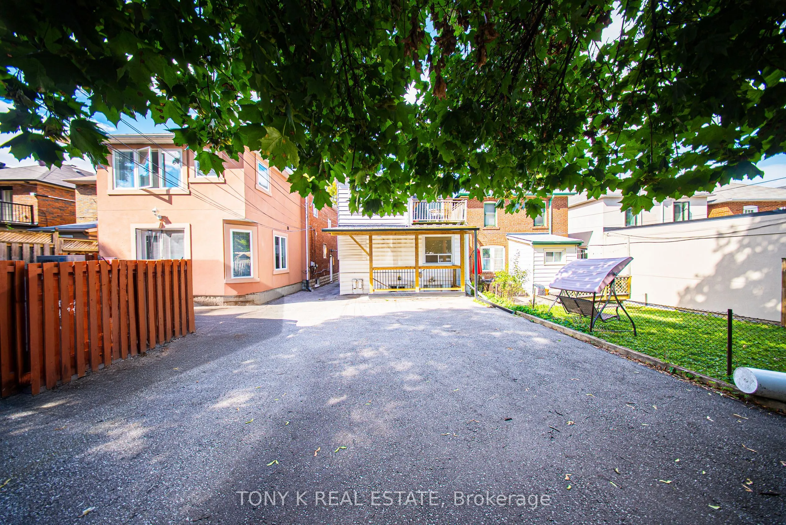 169 Lawrence Avenue W, #Main