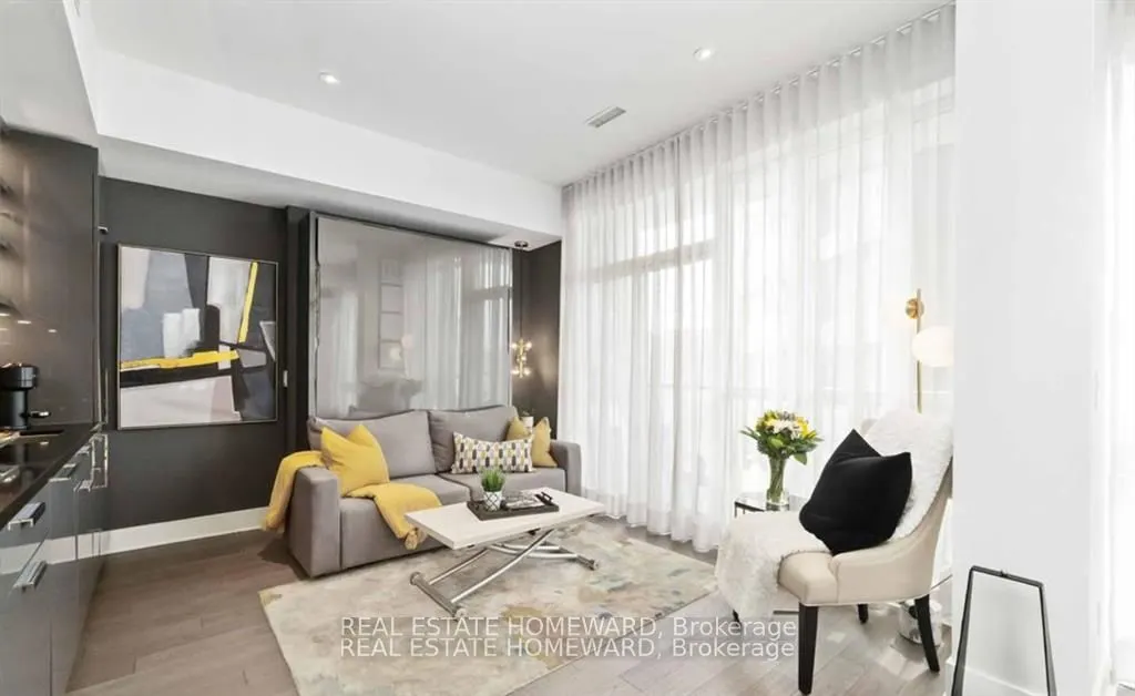 32 Davenport Road, #1401