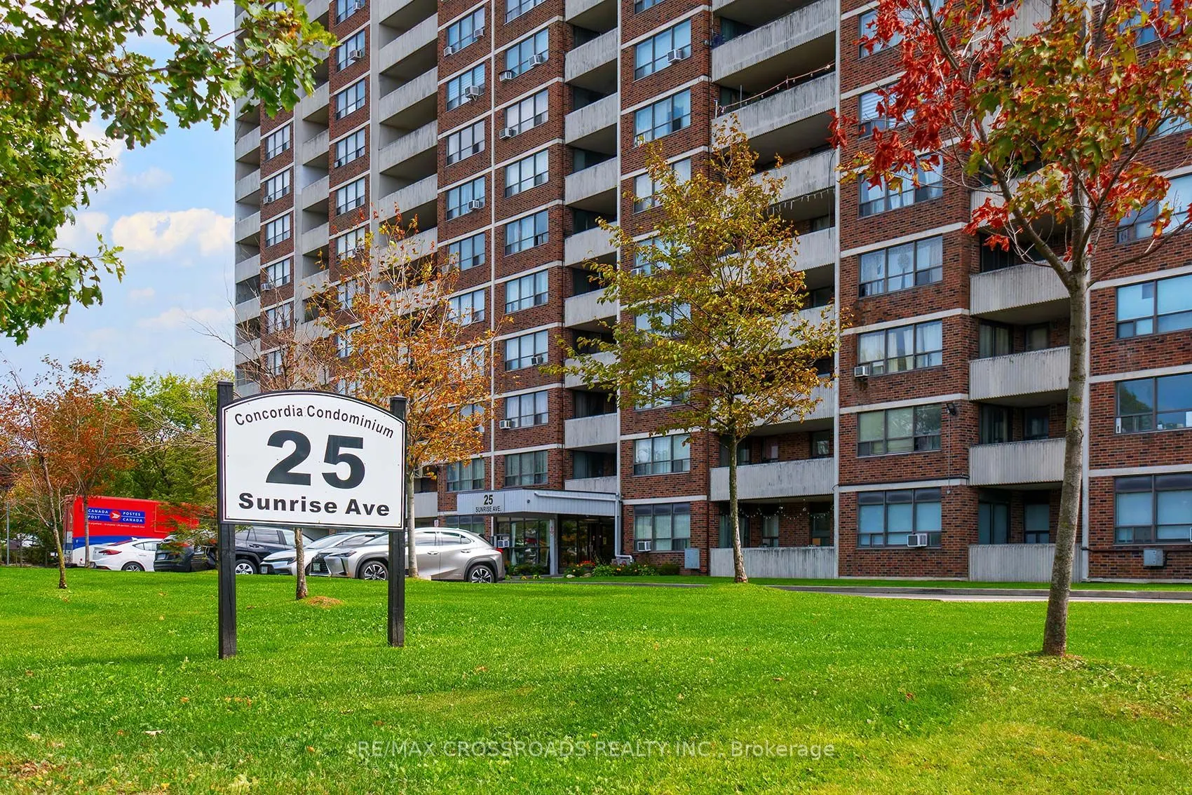 25 Sunrise Avenue, #210