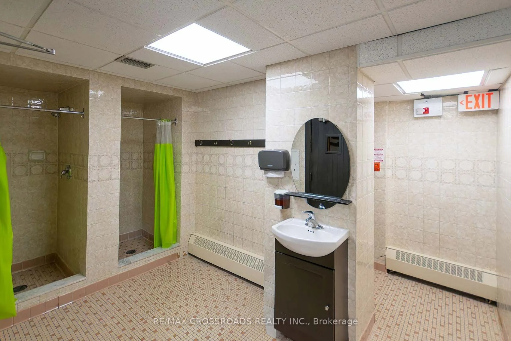 25 Sunrise Avenue, #210