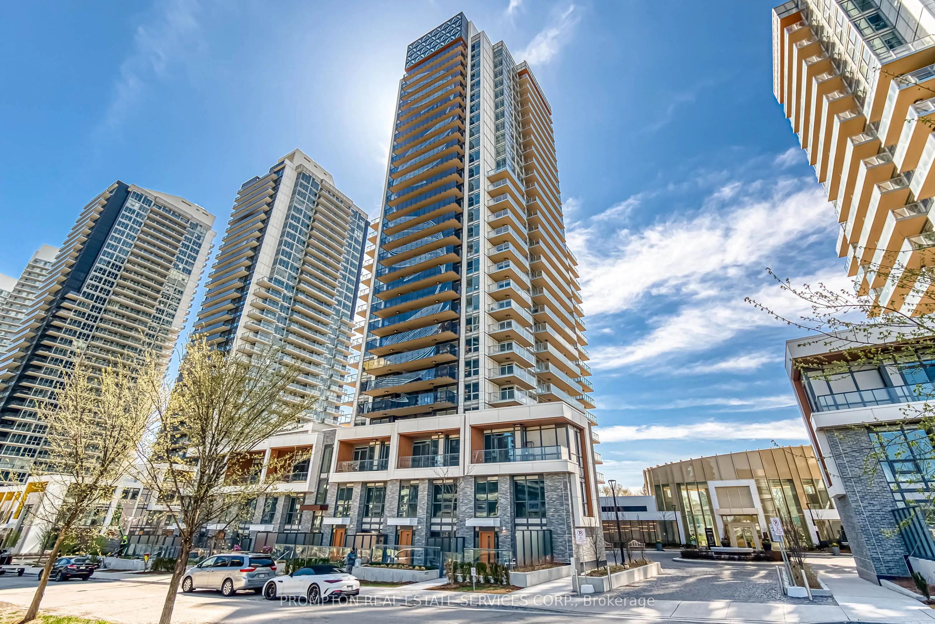 27 Mcmahon Drive, ##2805