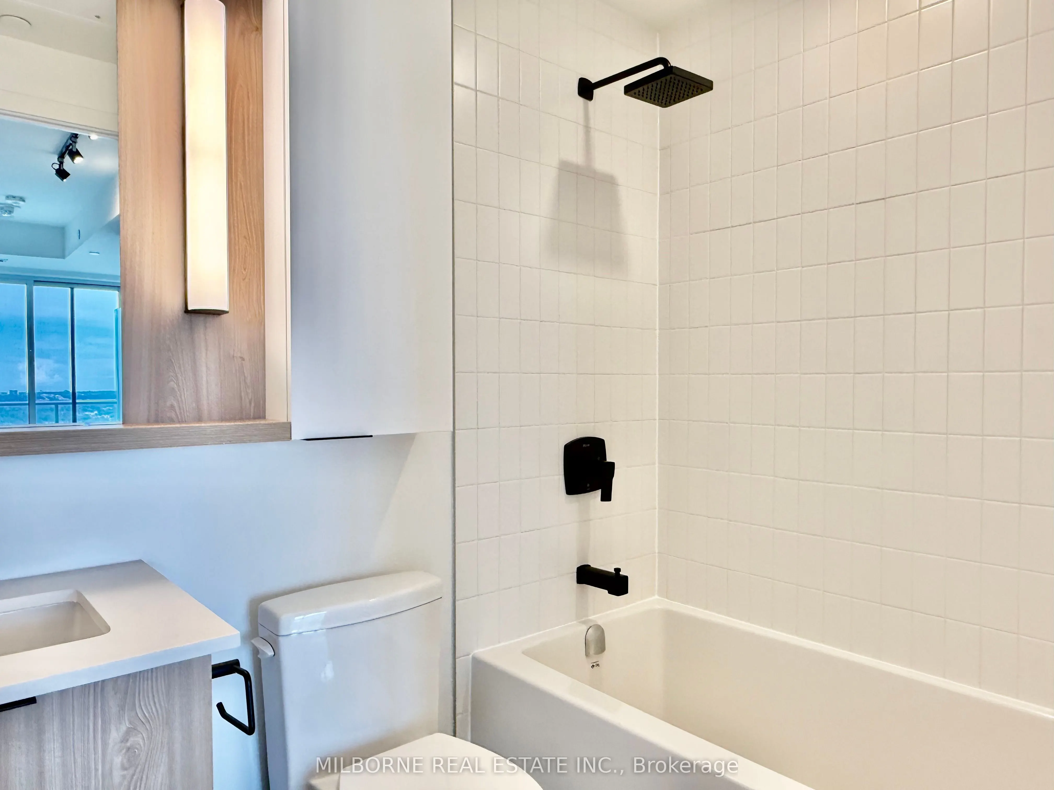 5 Defries Street, #3701