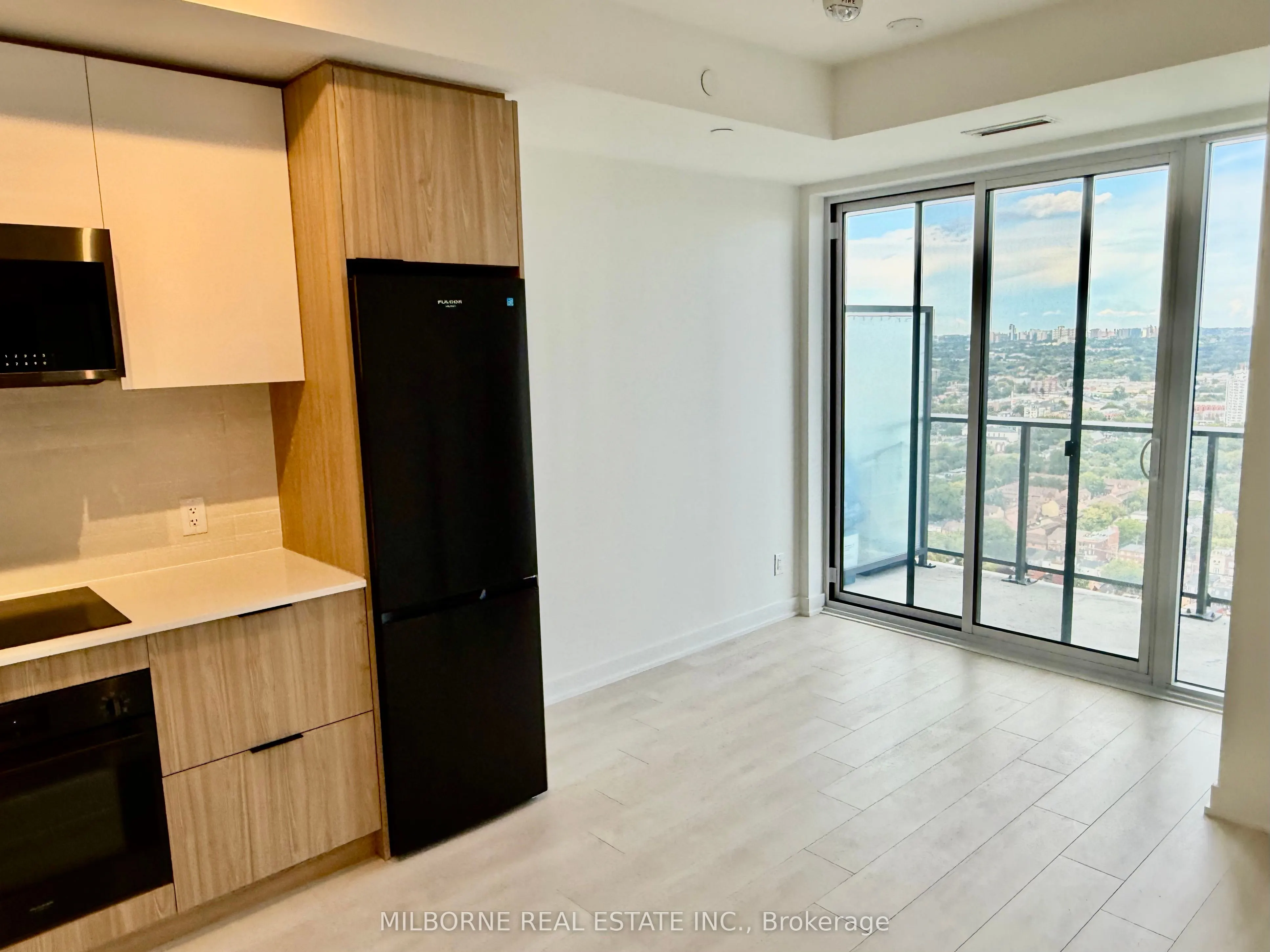 5 Defries Street, #3701