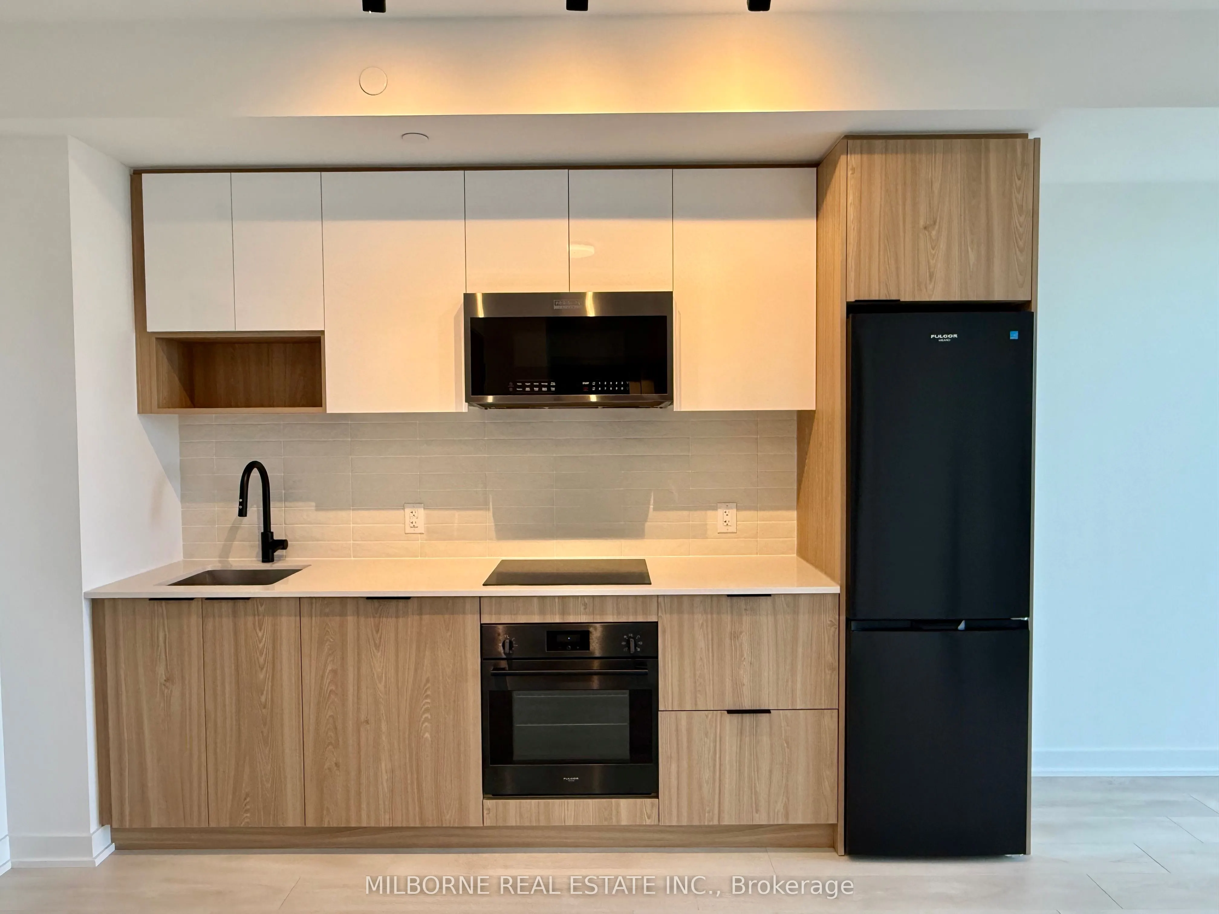 5 Defries Street, #3701