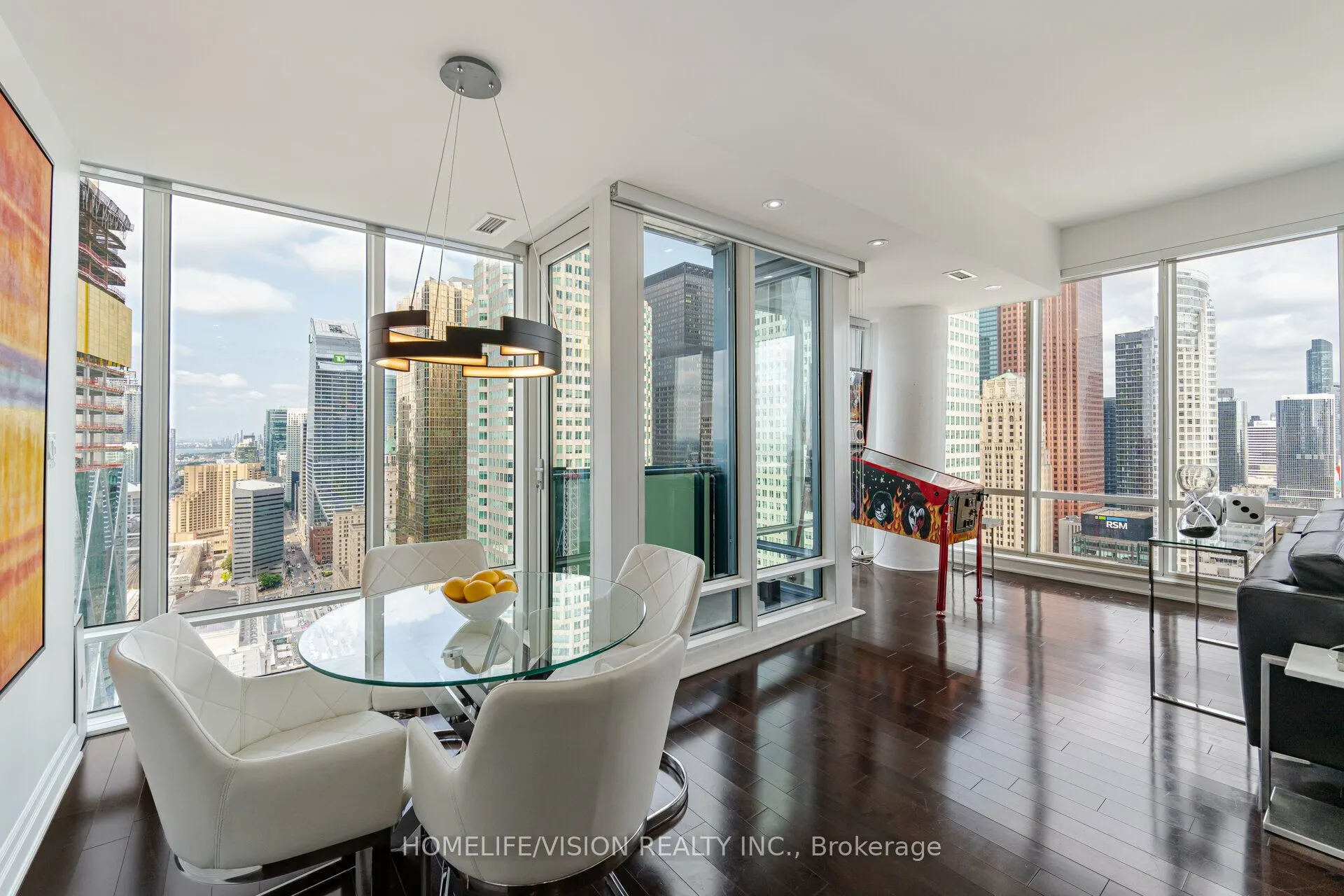 8 The Esplanade, #3805