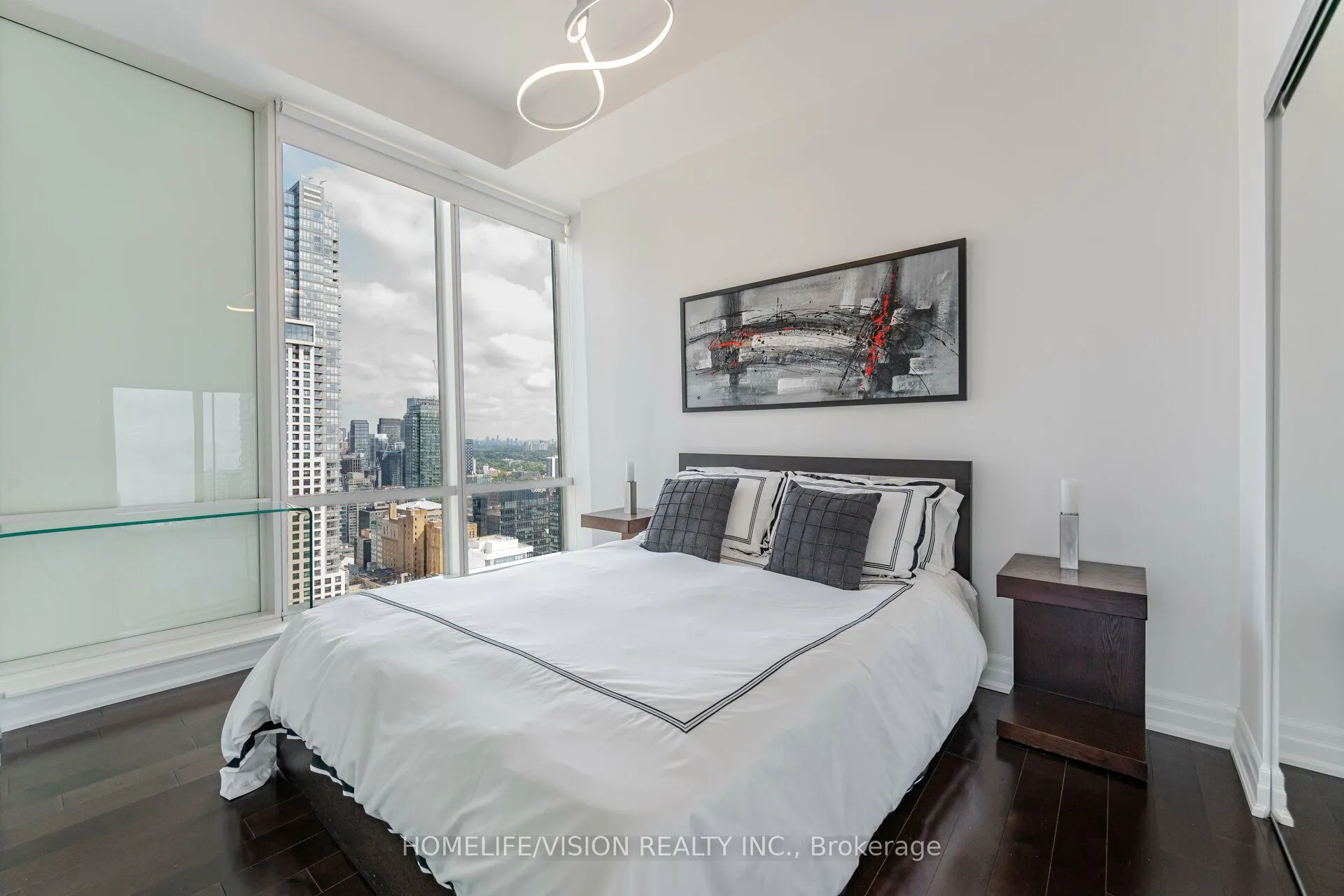 8 The Esplanade, #3805