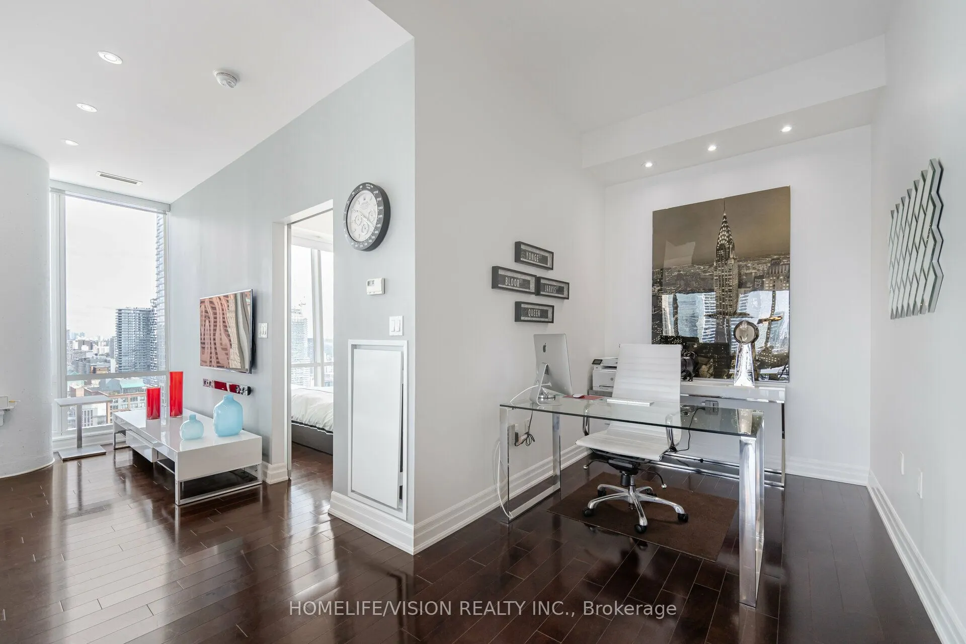 8 The Esplanade, #3805