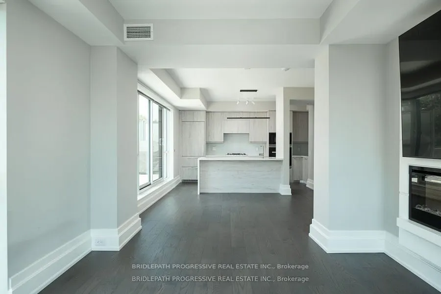 3 Southvale Drive, #407