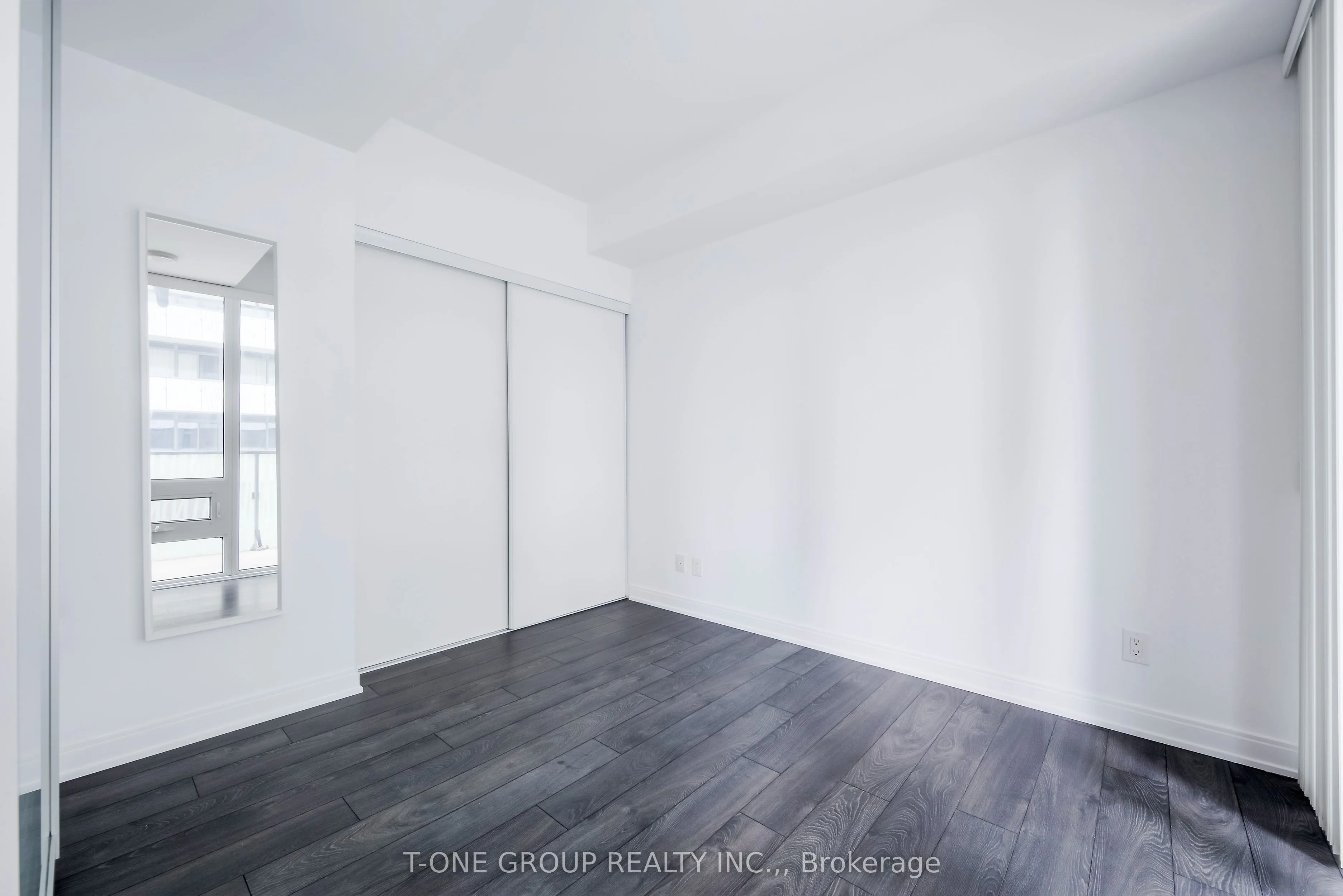 42 Charles Street E, #701