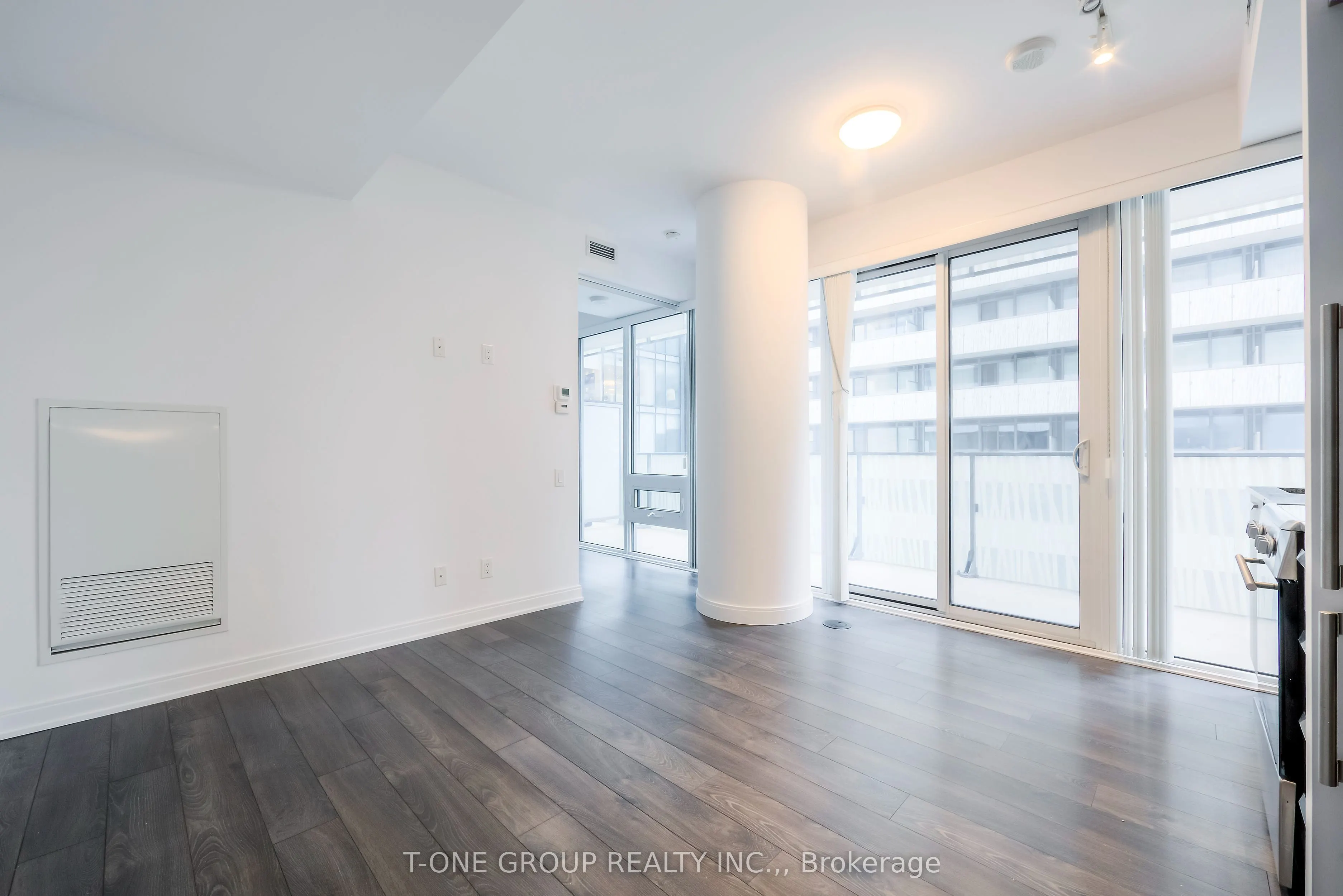 42 Charles Street E, #701