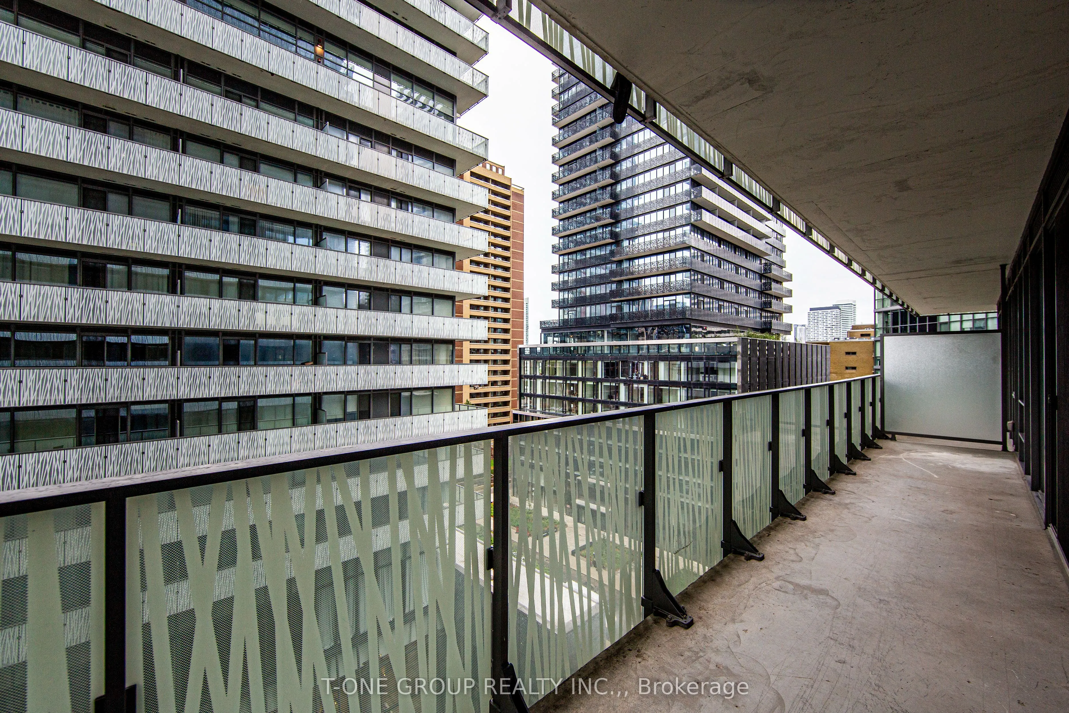 42 Charles Street E, #701