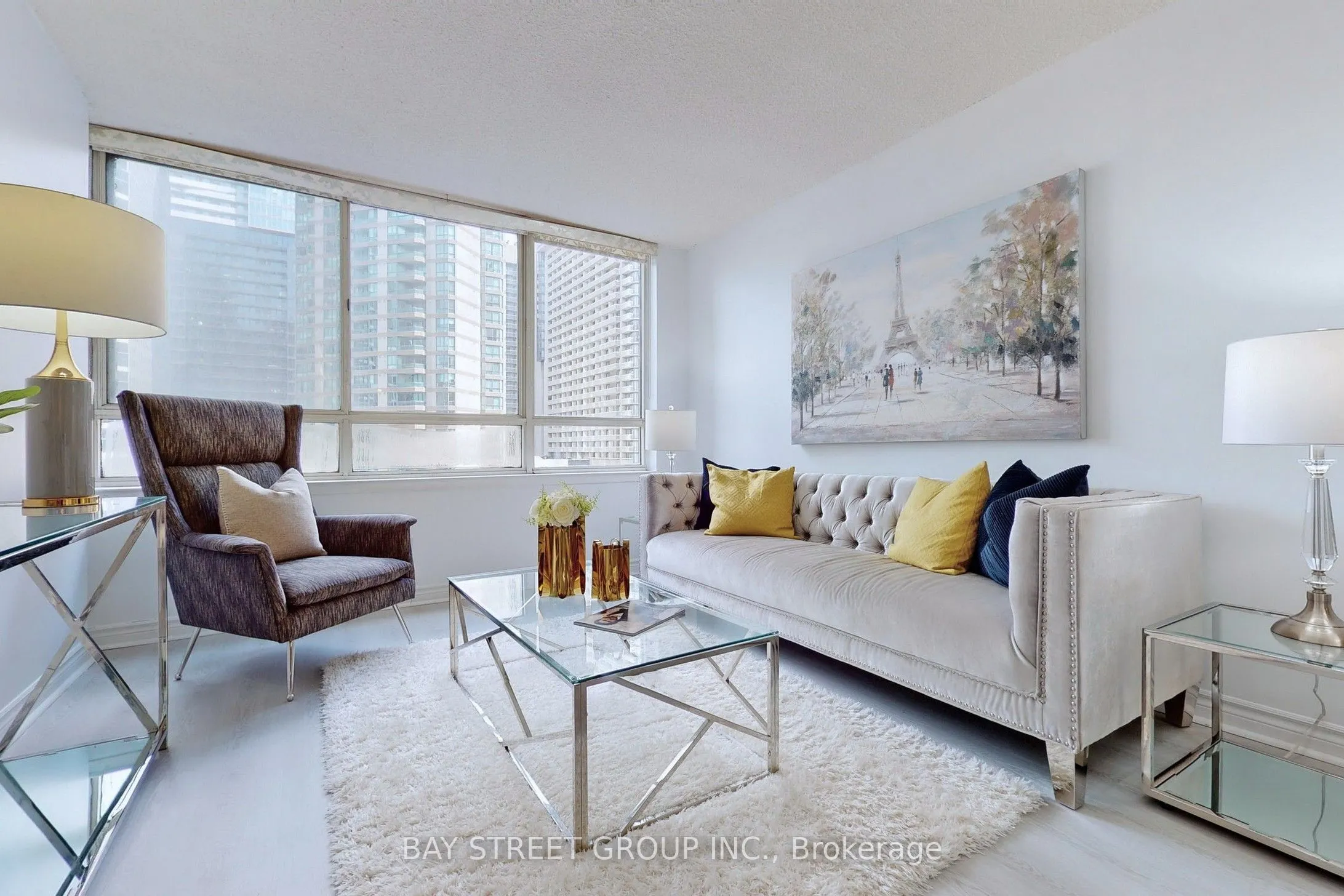 633 Bay Street, #601