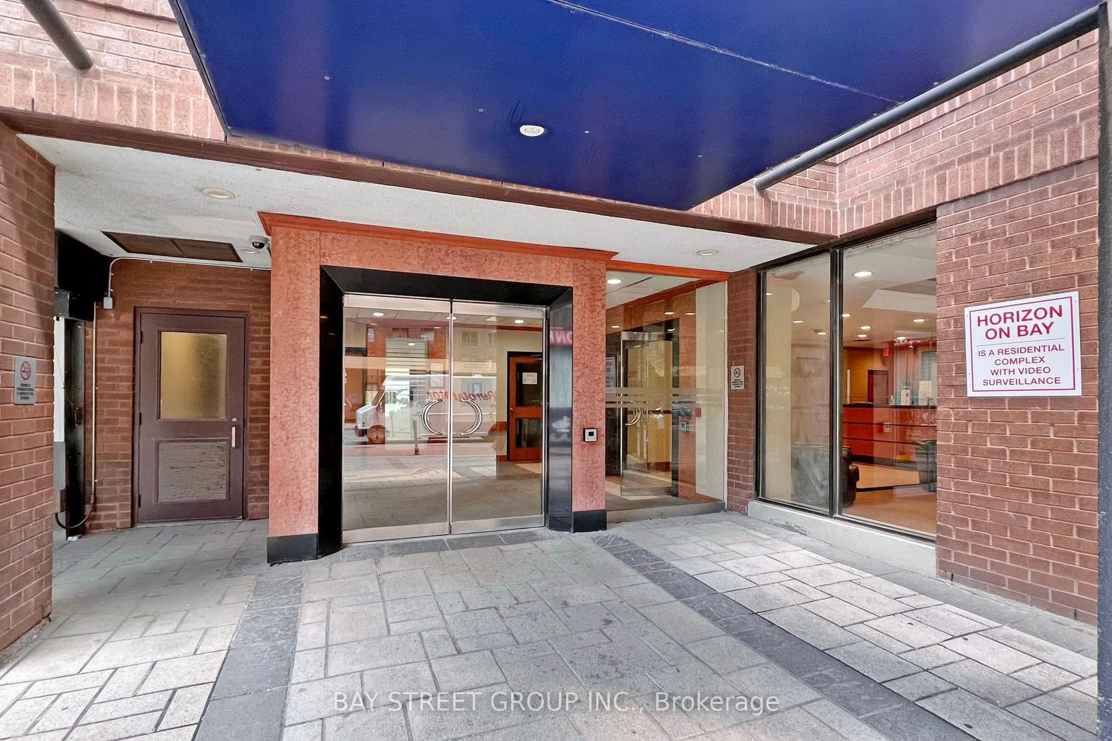 633 Bay Street, #601