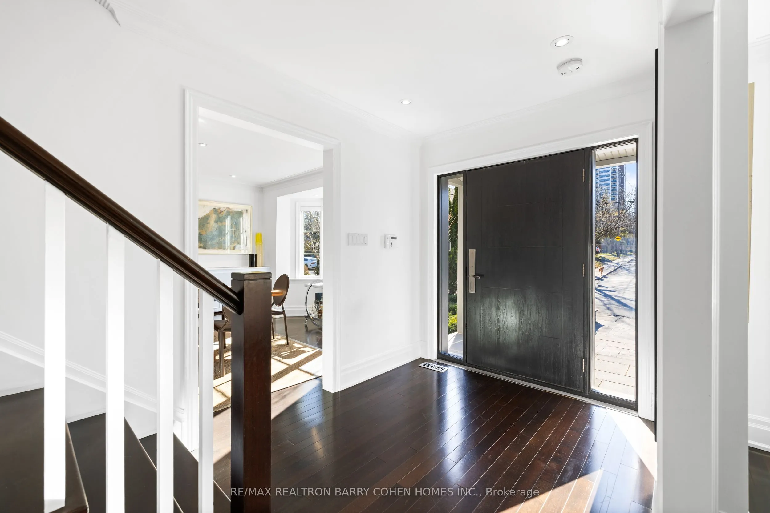 215 Lonsmount Drive