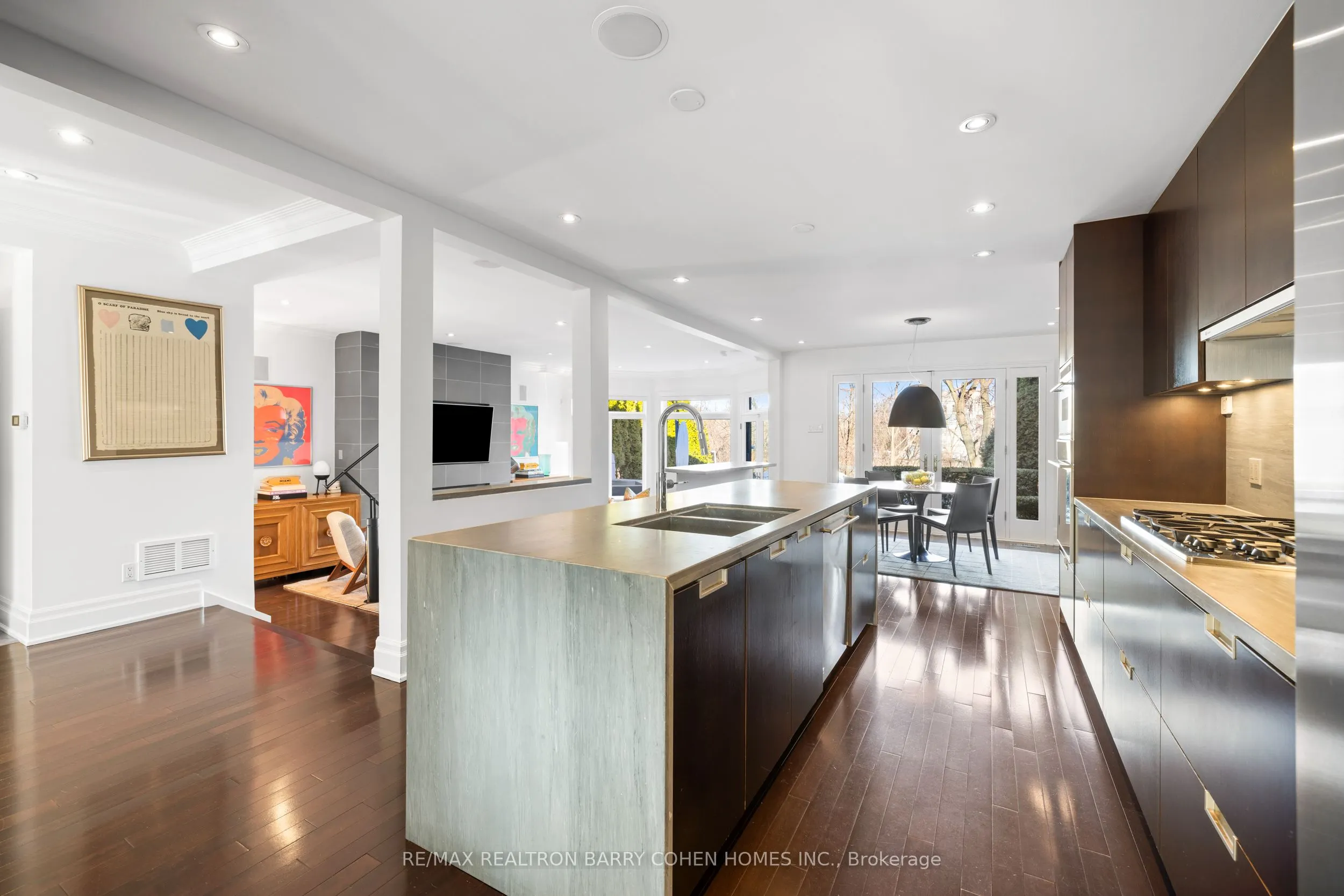 215 Lonsmount Drive
