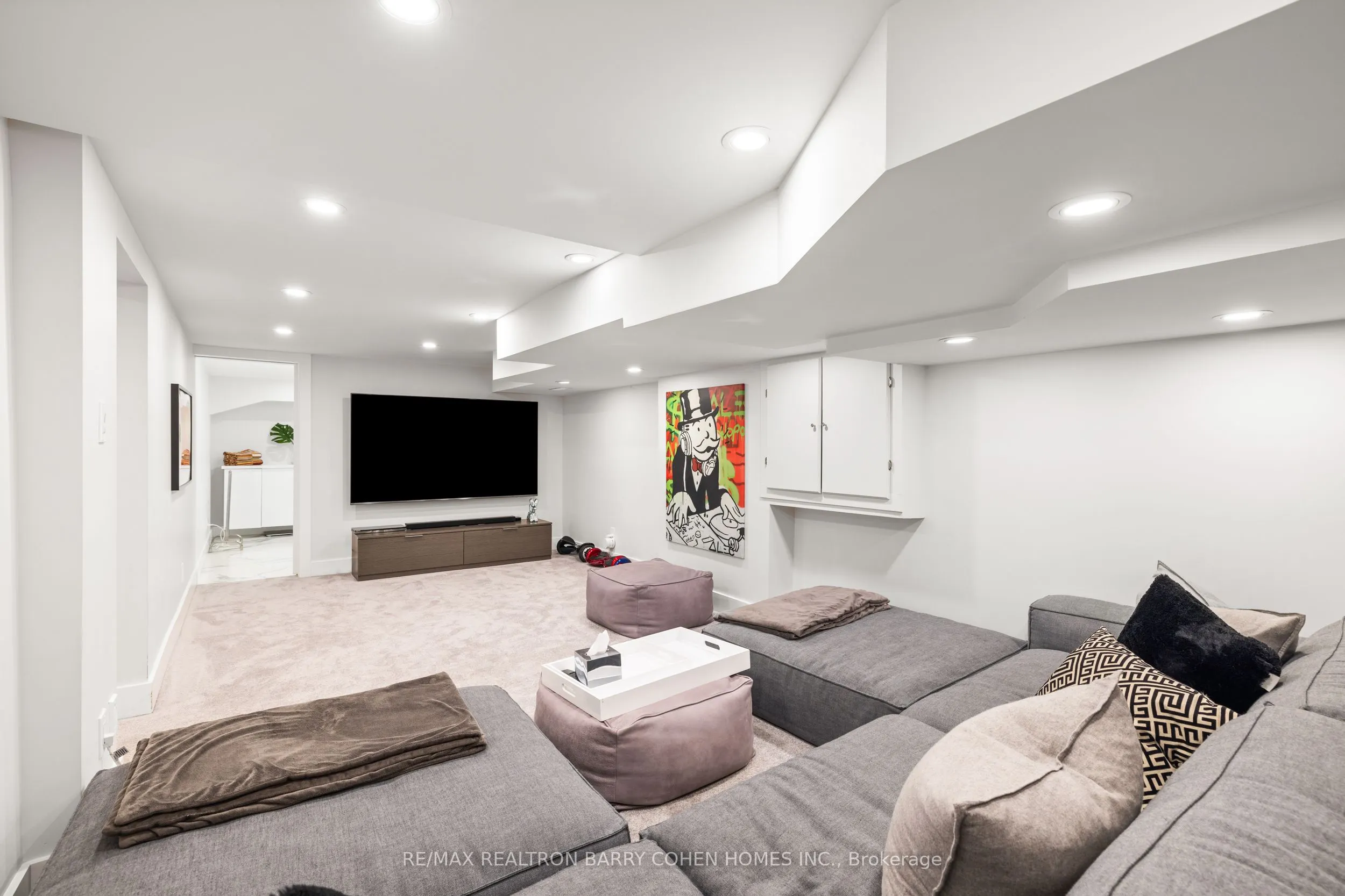 215 Lonsmount Drive
