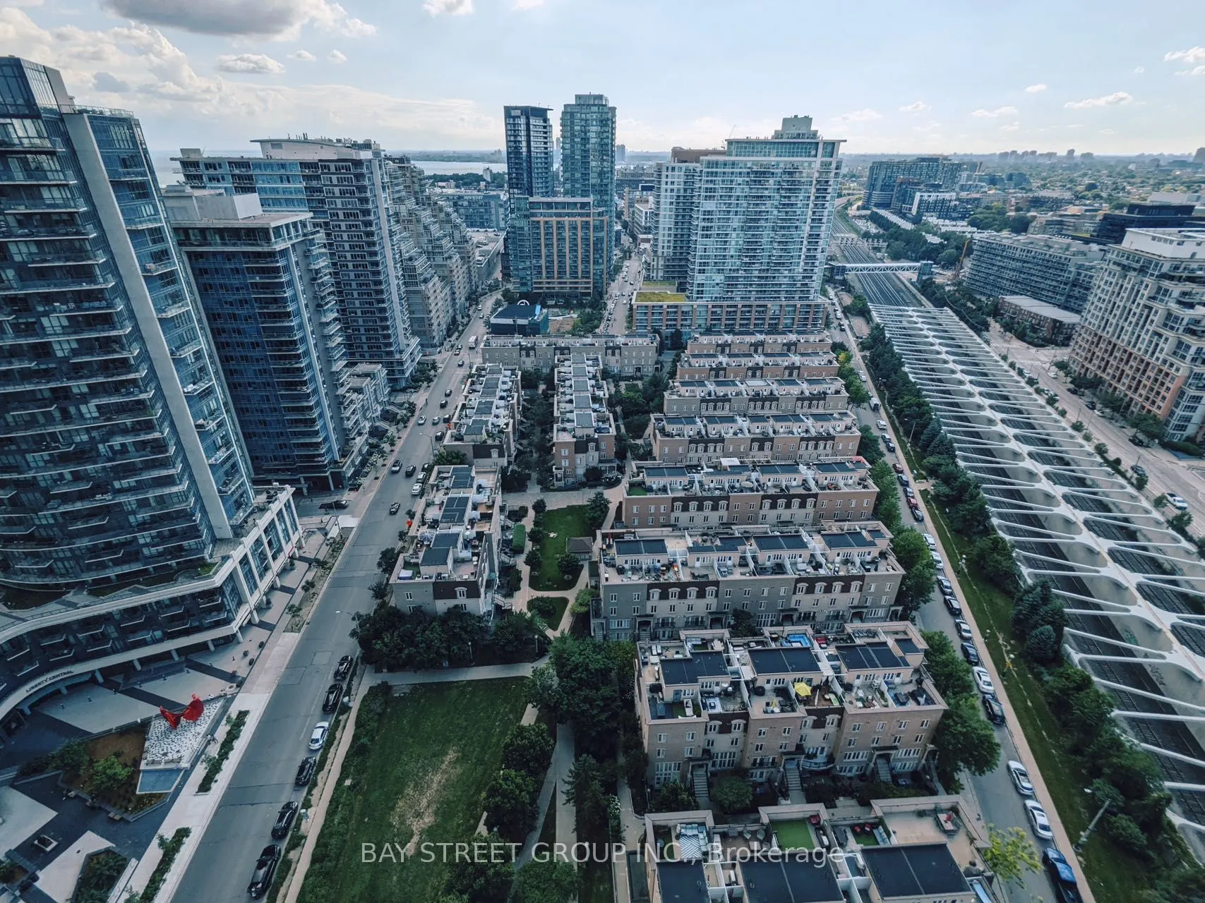 19 Western Battery Road, #2811