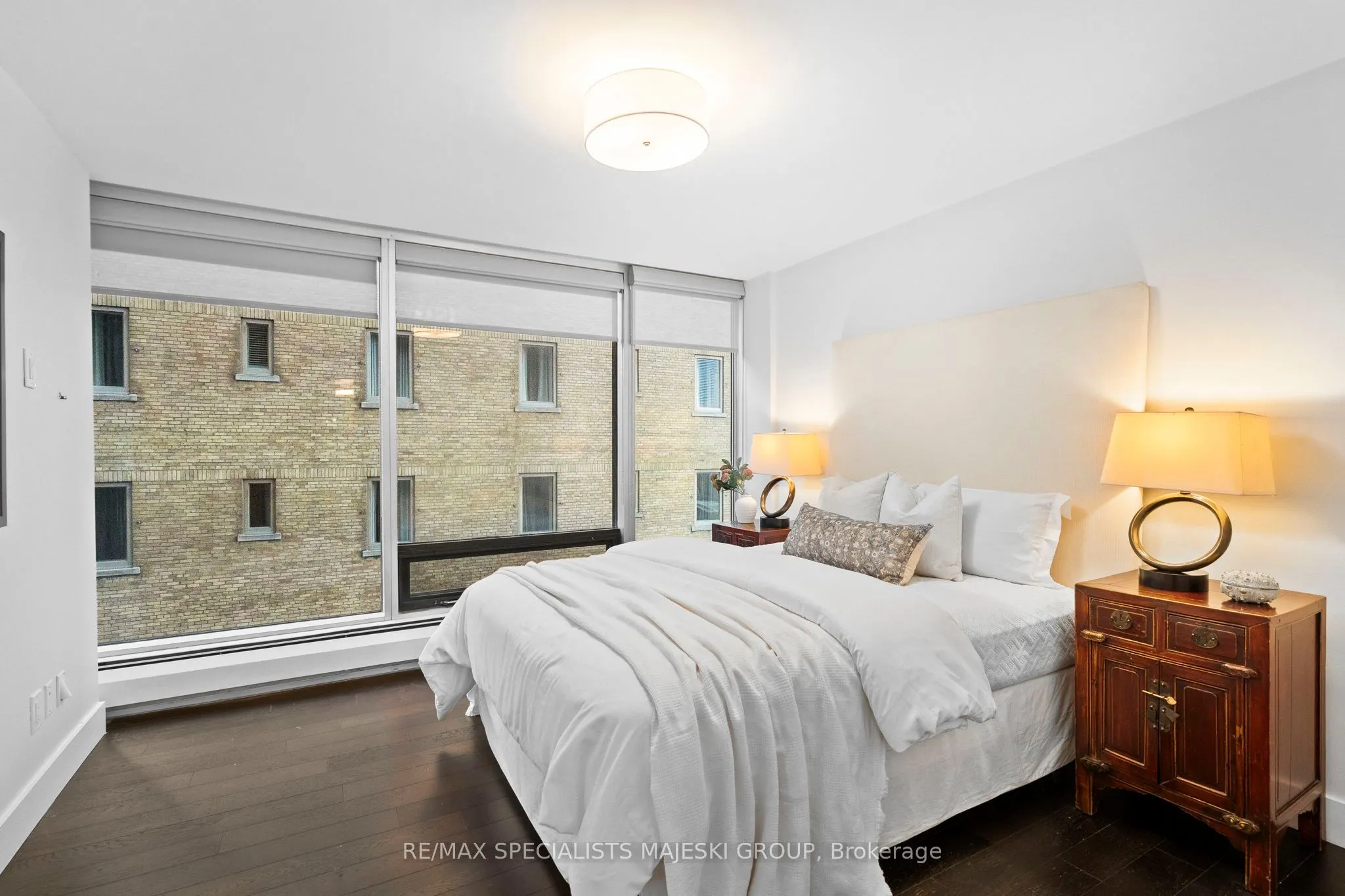 30 Wellington Street E, #1005