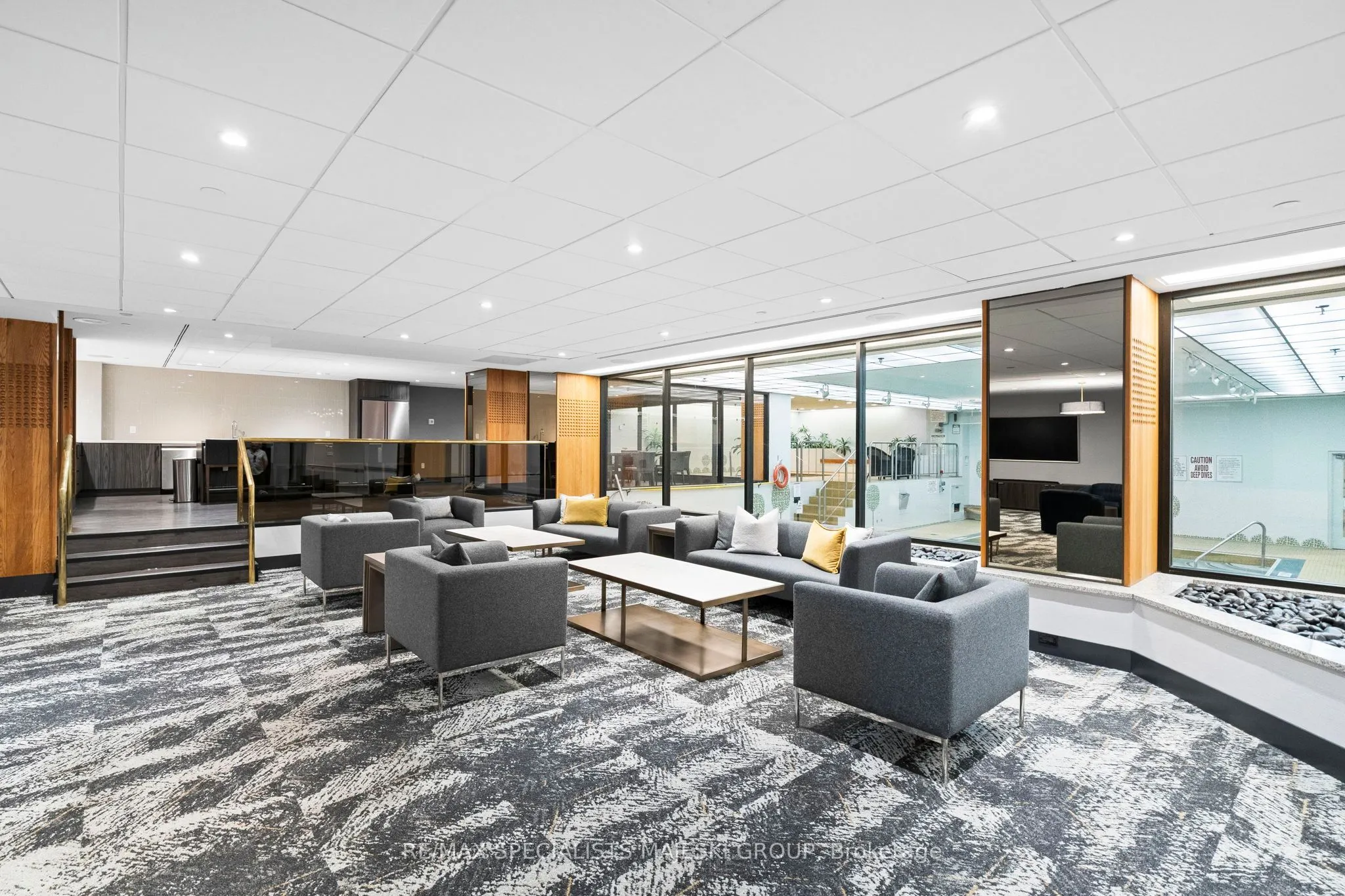 30 Wellington Street E, #1005