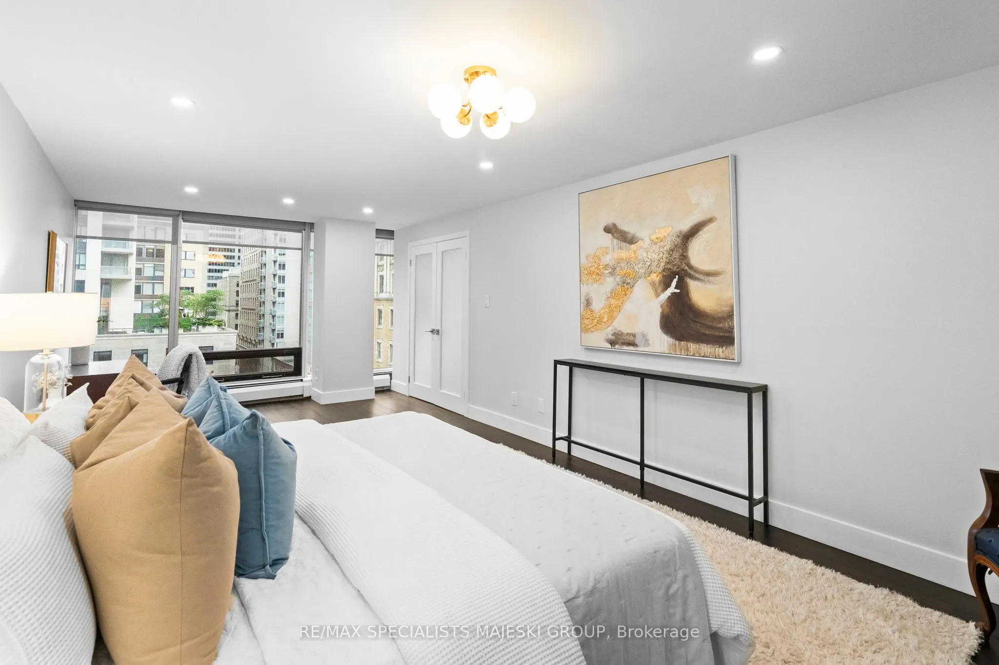 30 Wellington Street E, #1005