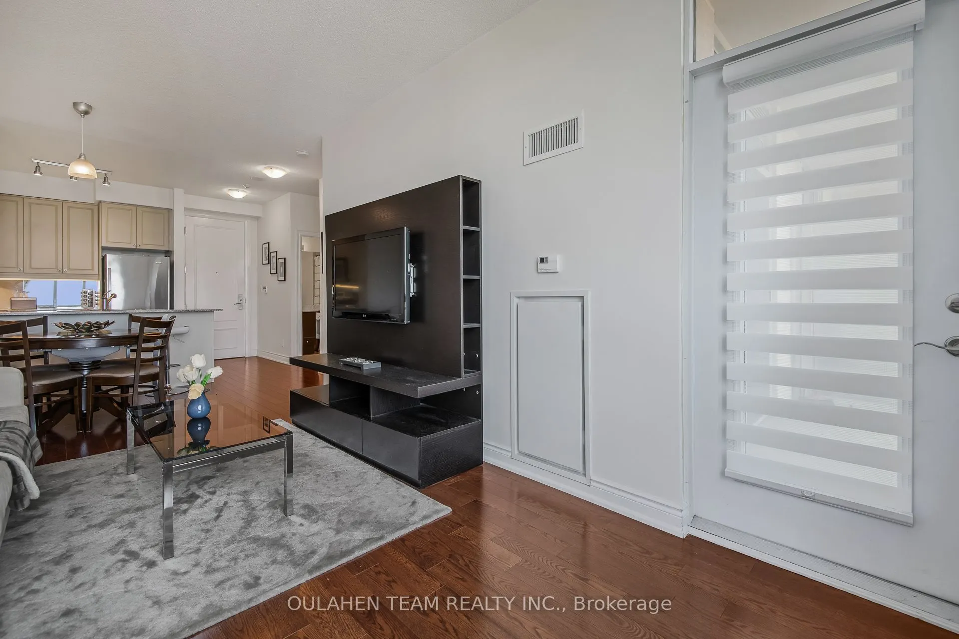 20 Bloorview Place, #717