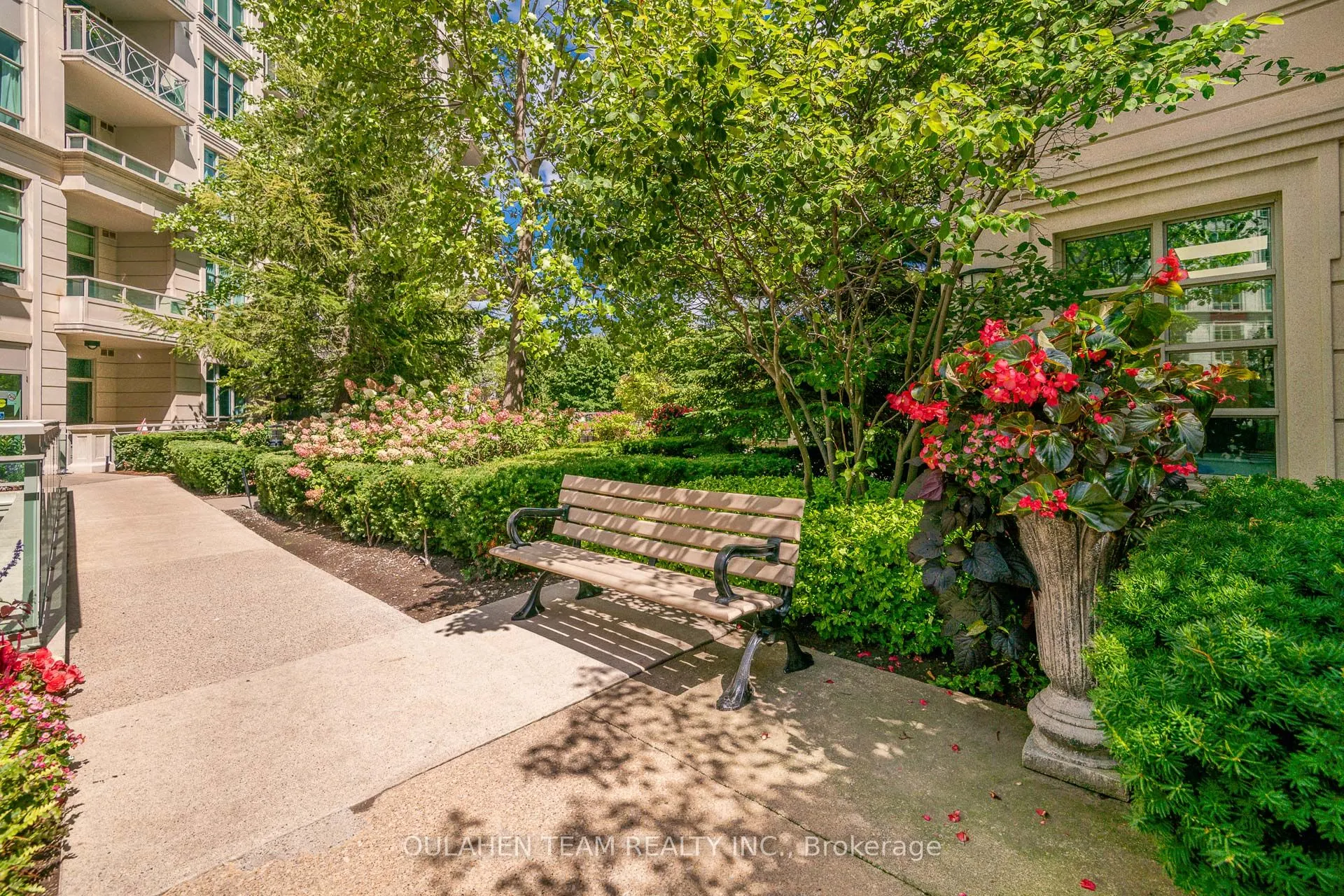 20 Bloorview Place, #717